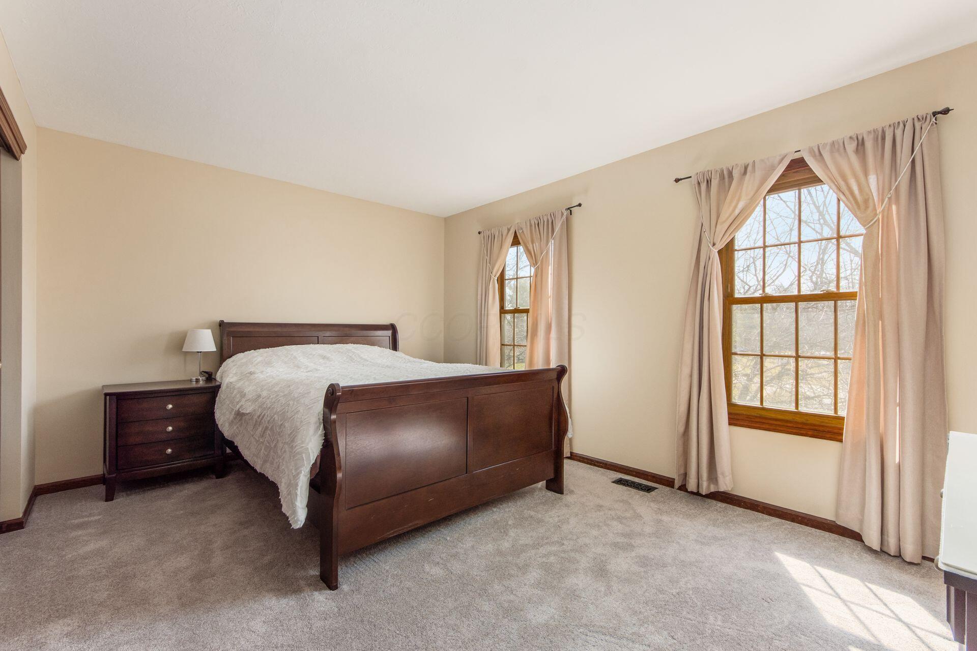 564 Dark Star Avenue Property Photo 26