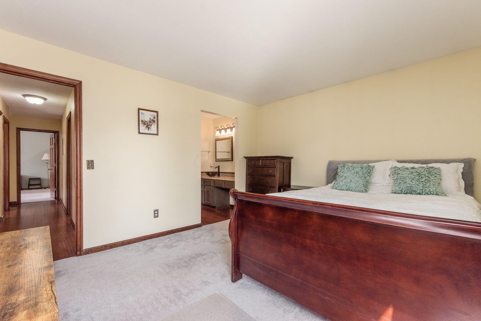 564 Dark Star Avenue Property Photo 29
