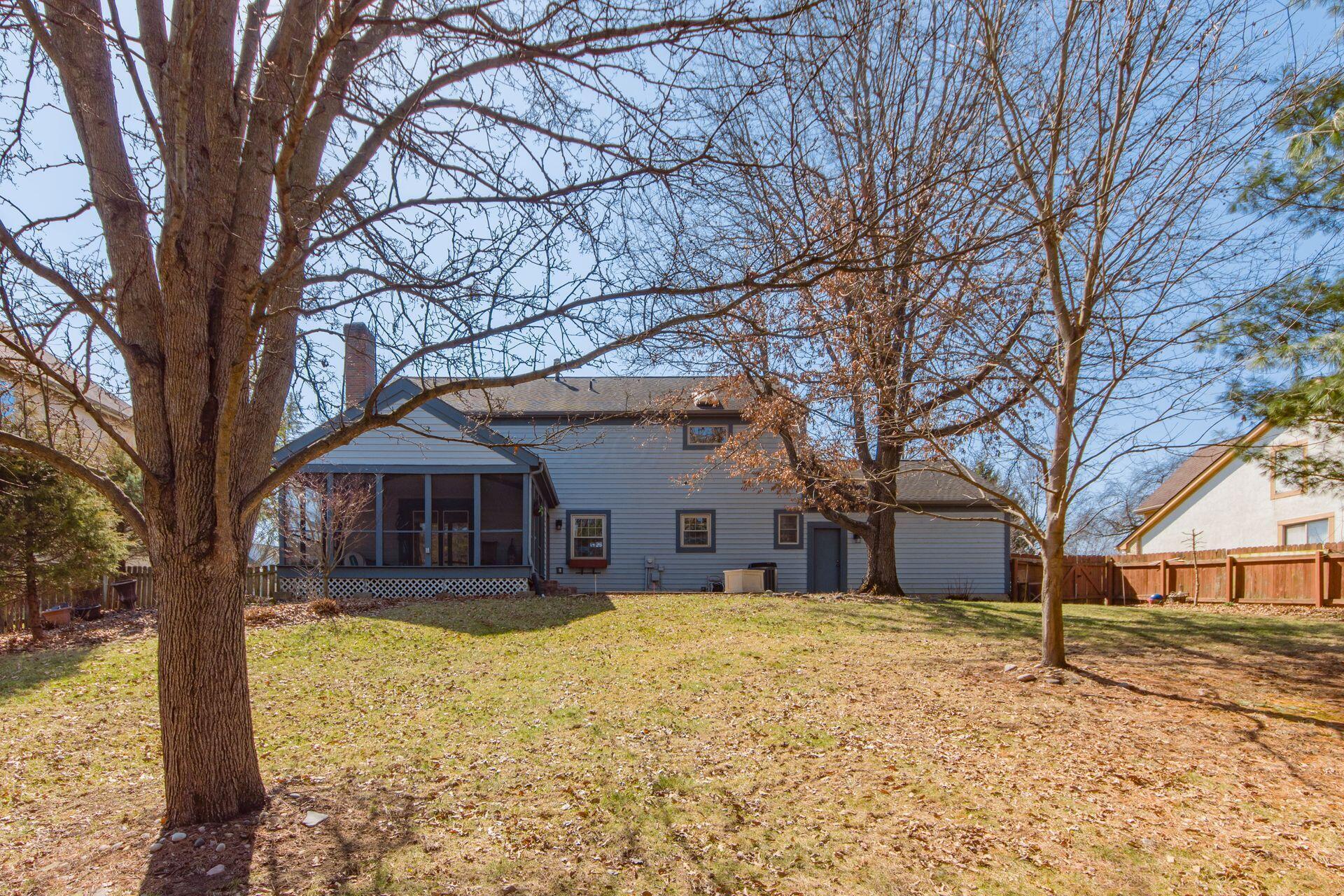 564 Dark Star Avenue Property Photo 35