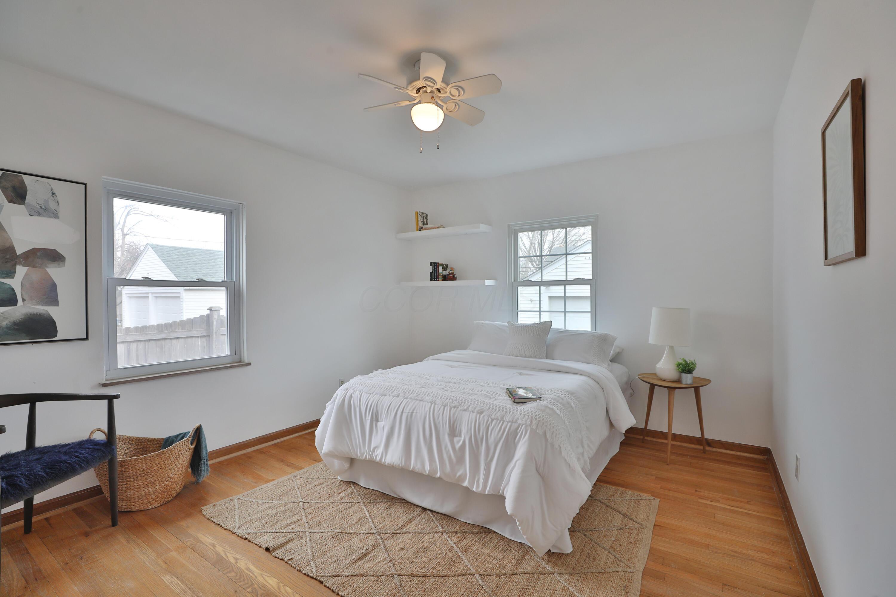 990 Vernon Road Property Photo 22
