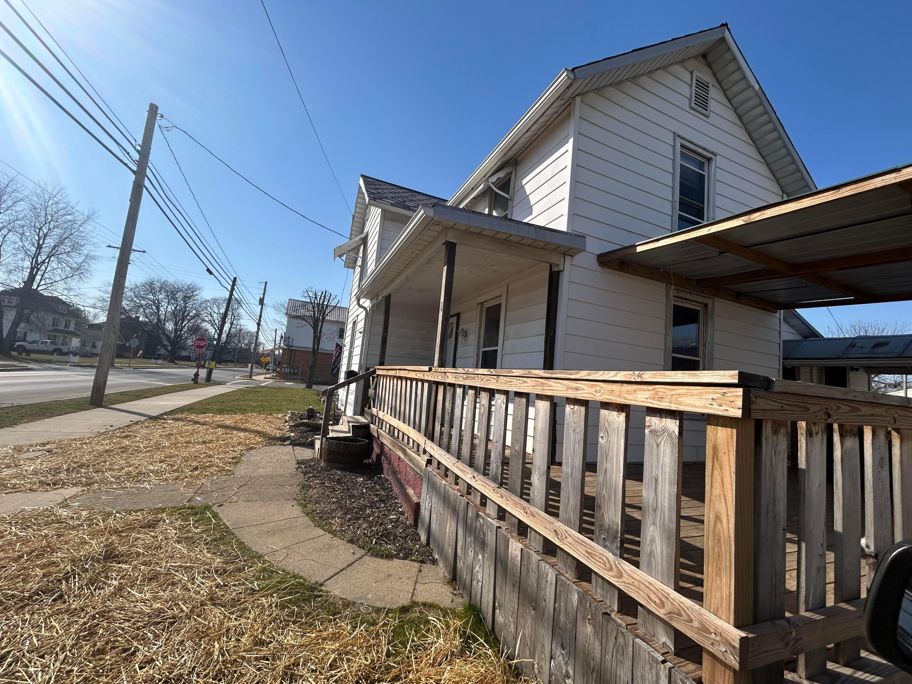126 Main Street W Property Photo 39
