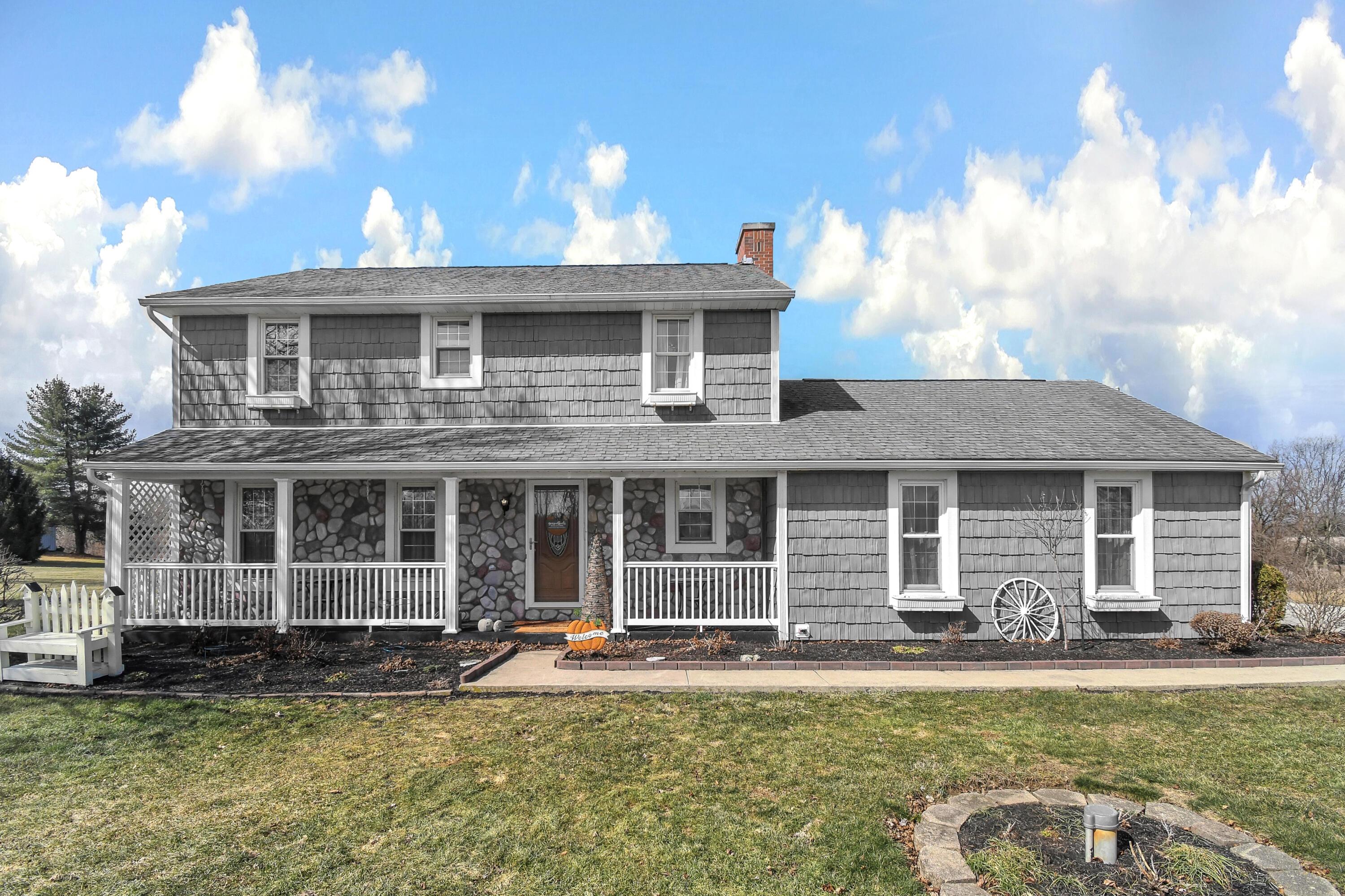 1846 River Road Property Photo