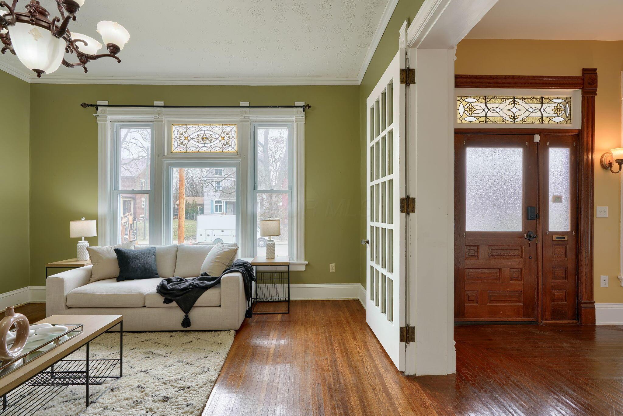 144 S Mulberry Street Property Photo 5