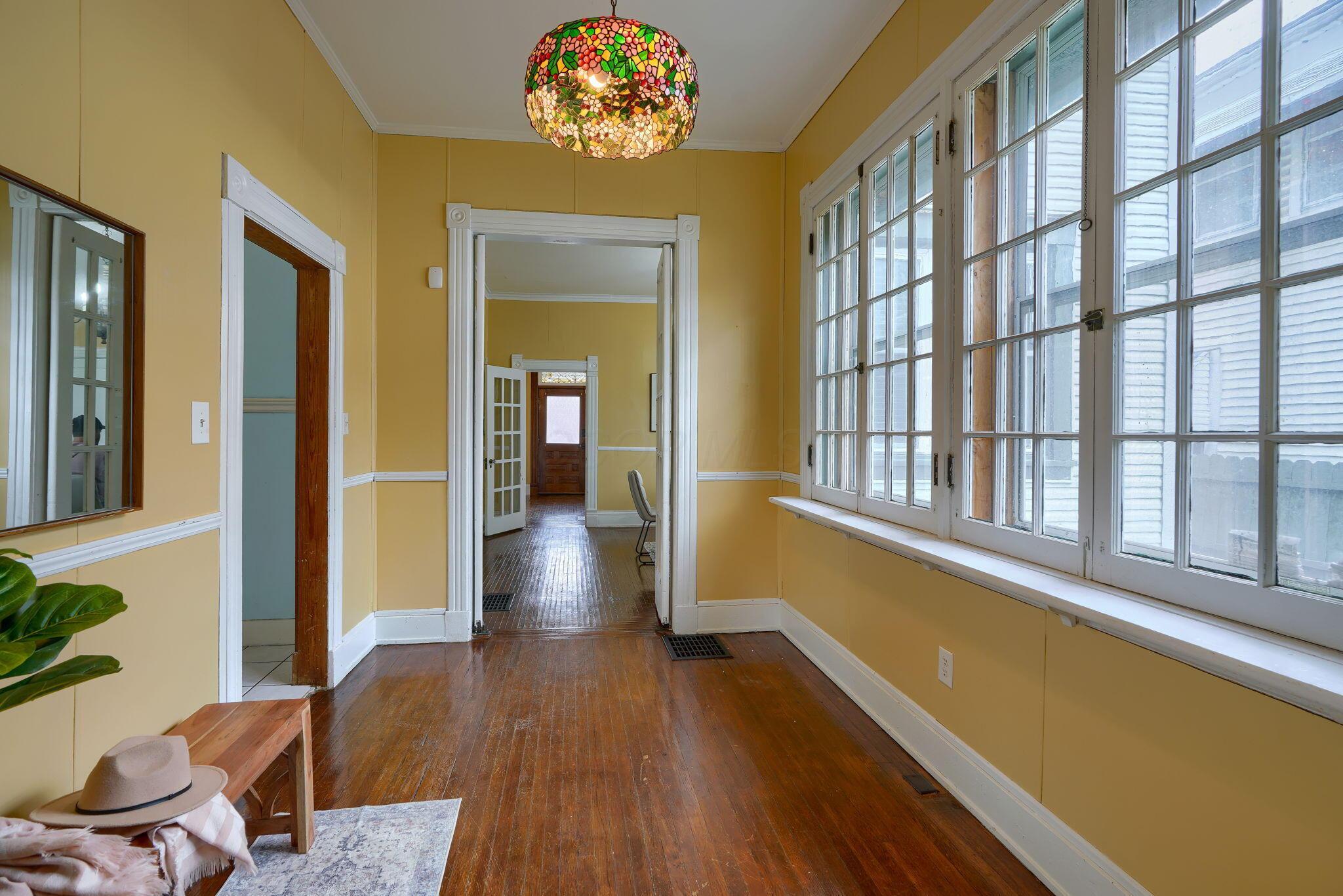 144 S Mulberry Street Property Photo 18