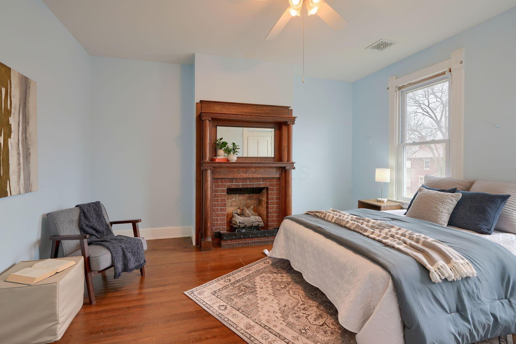 144 S Mulberry Street Property Photo 23