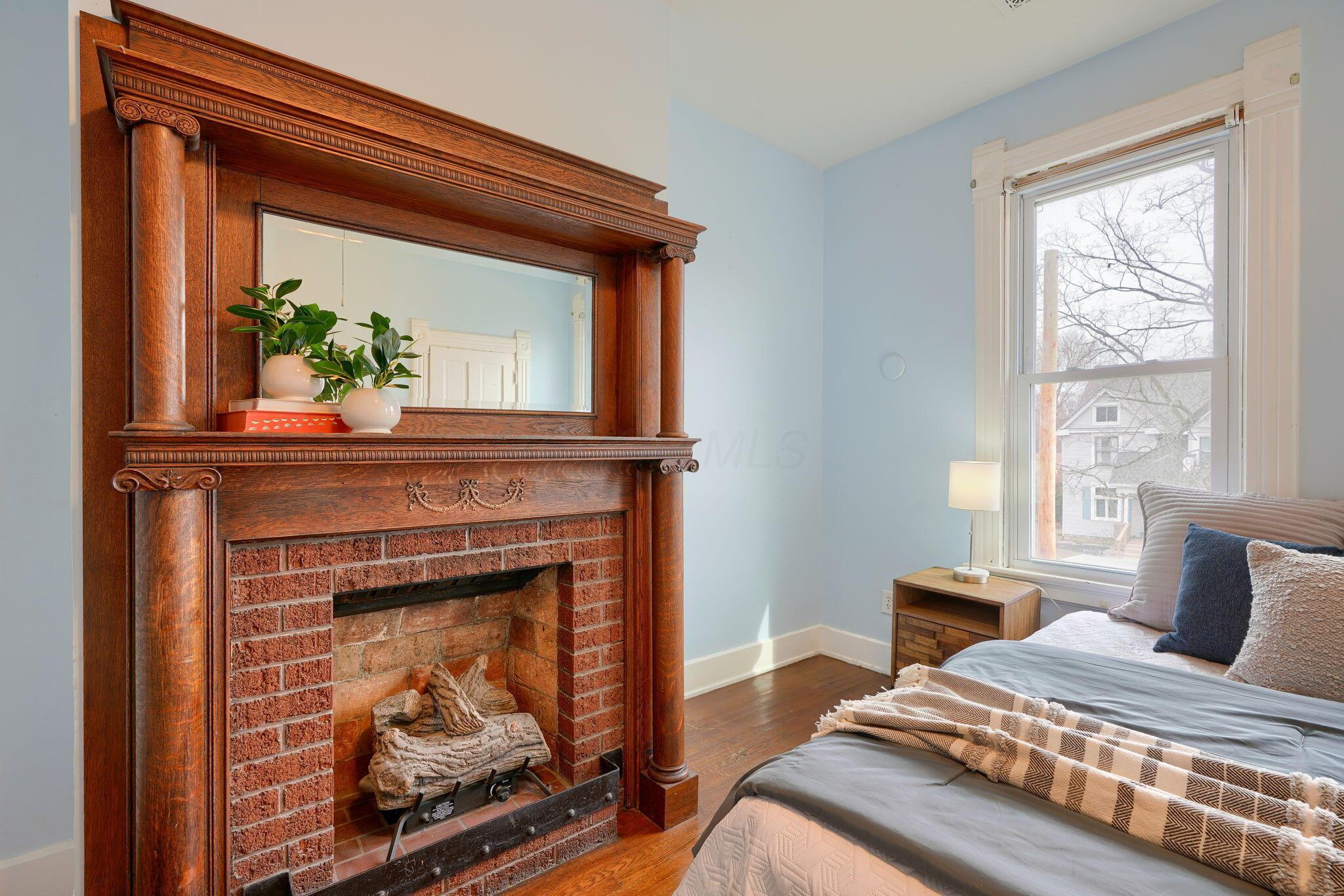 144 S Mulberry Street Property Photo 24