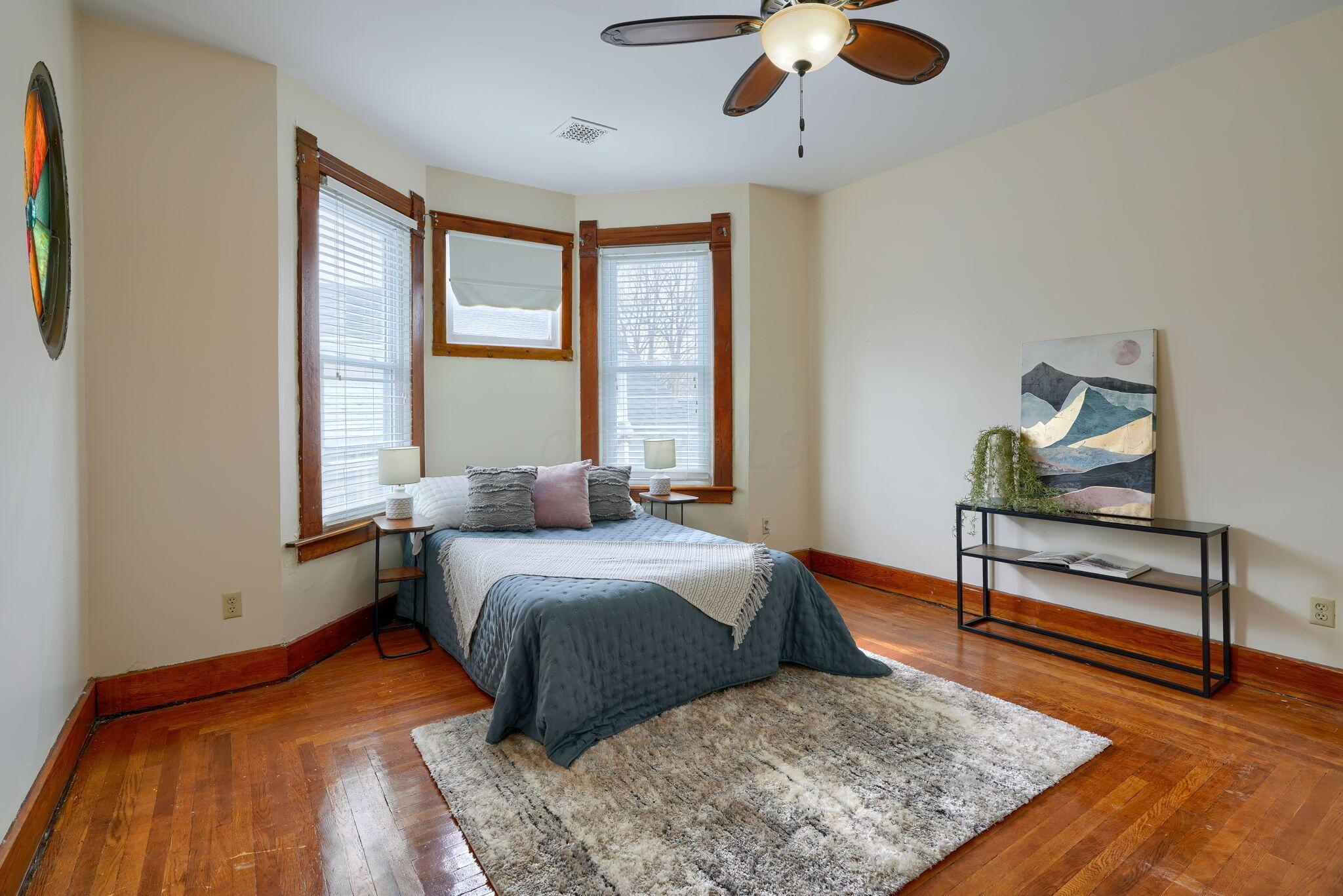 144 S Mulberry Street Property Photo 27