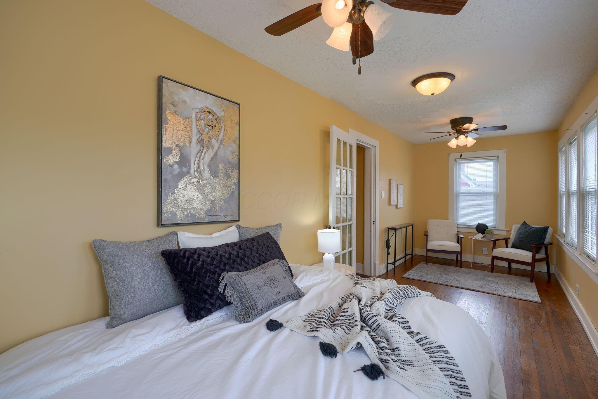 144 S Mulberry Street Property Photo 40
