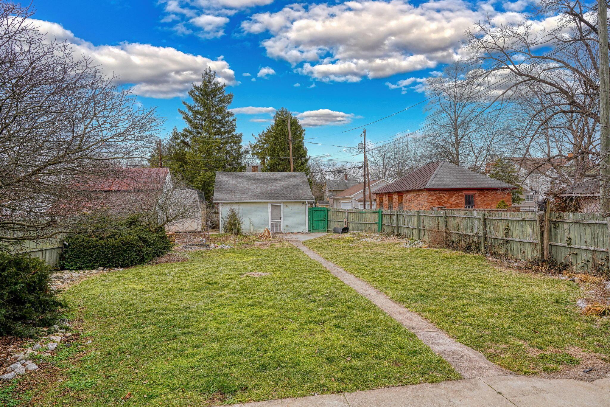 144 S Mulberry Street Property Photo 43