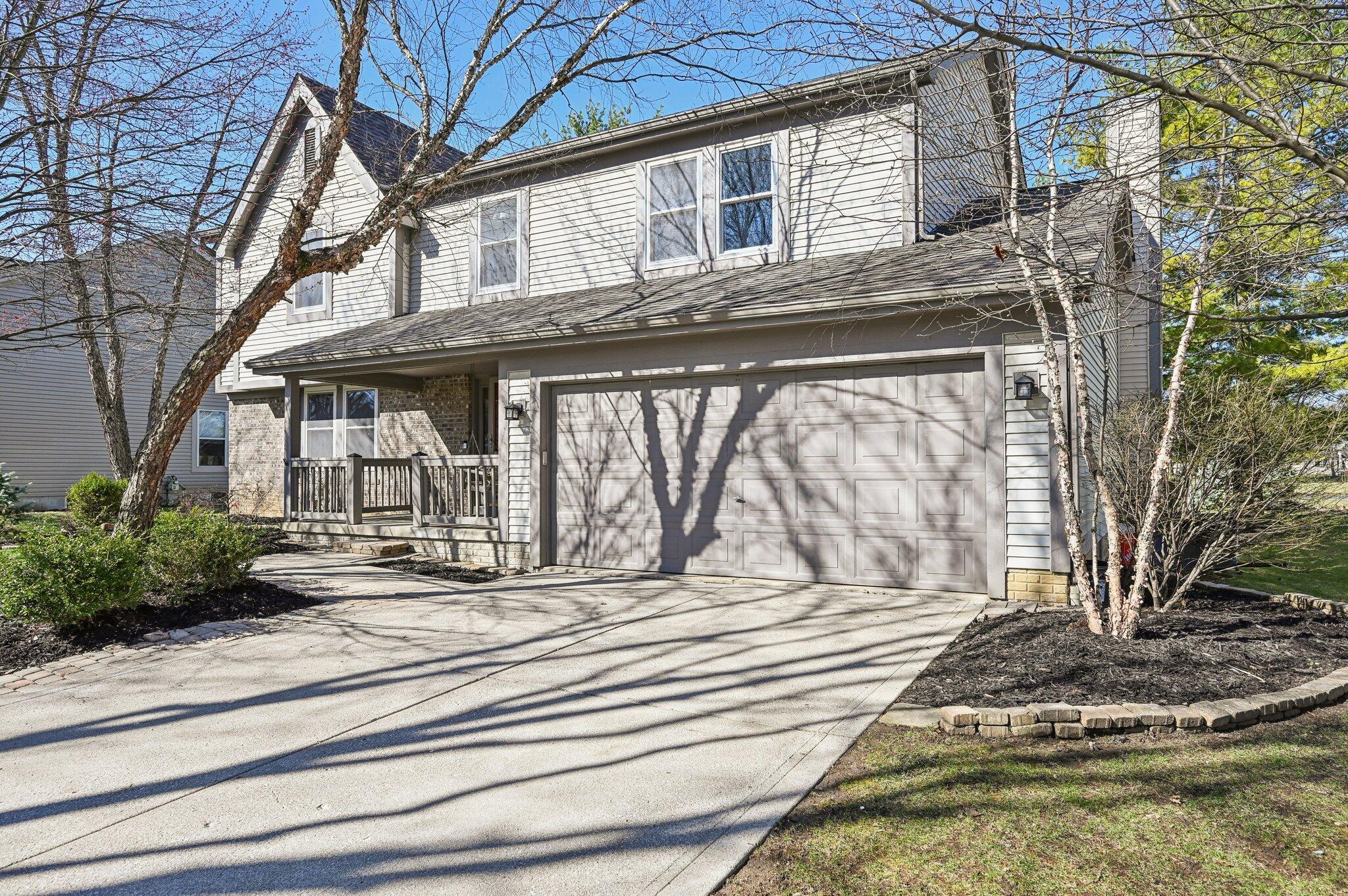 4507 Clayburn Drive W Property Photo 1
