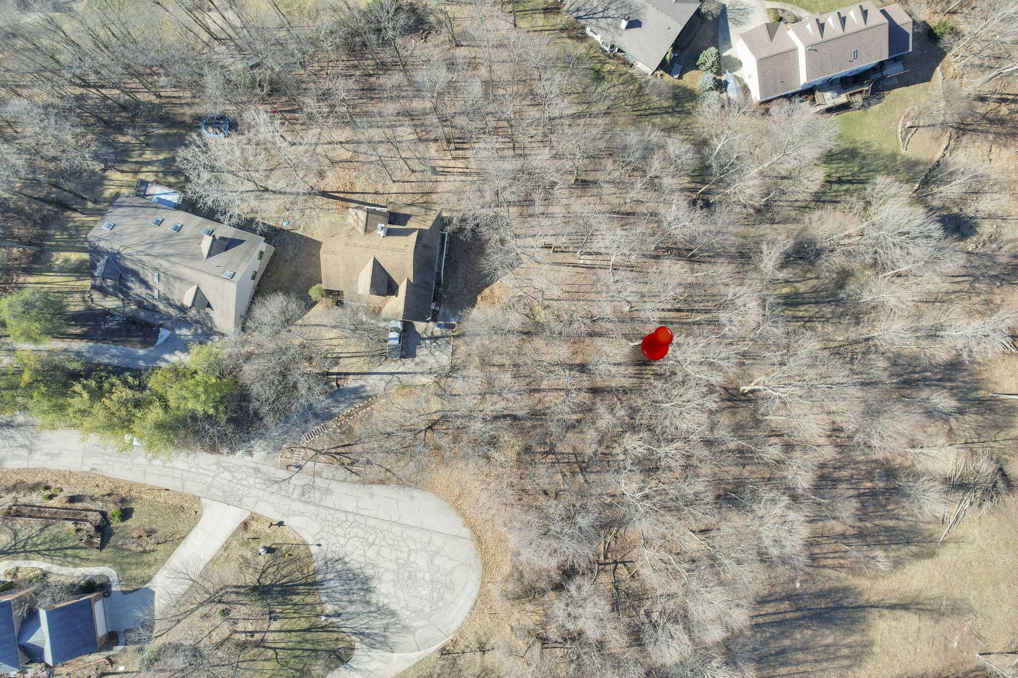 1781 Cumberland Crest Property Photo 4