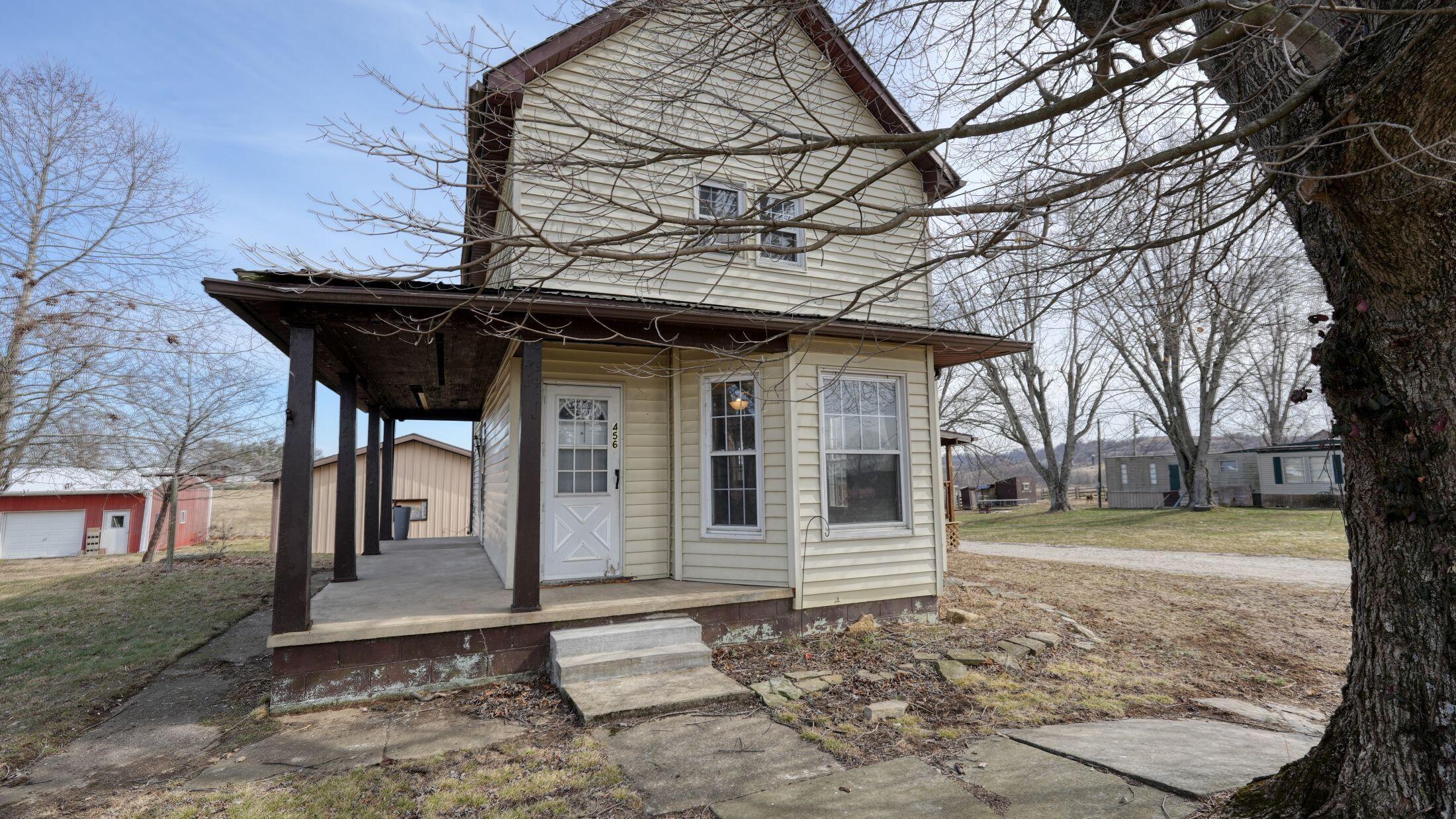 456 Carl Street Property Photo