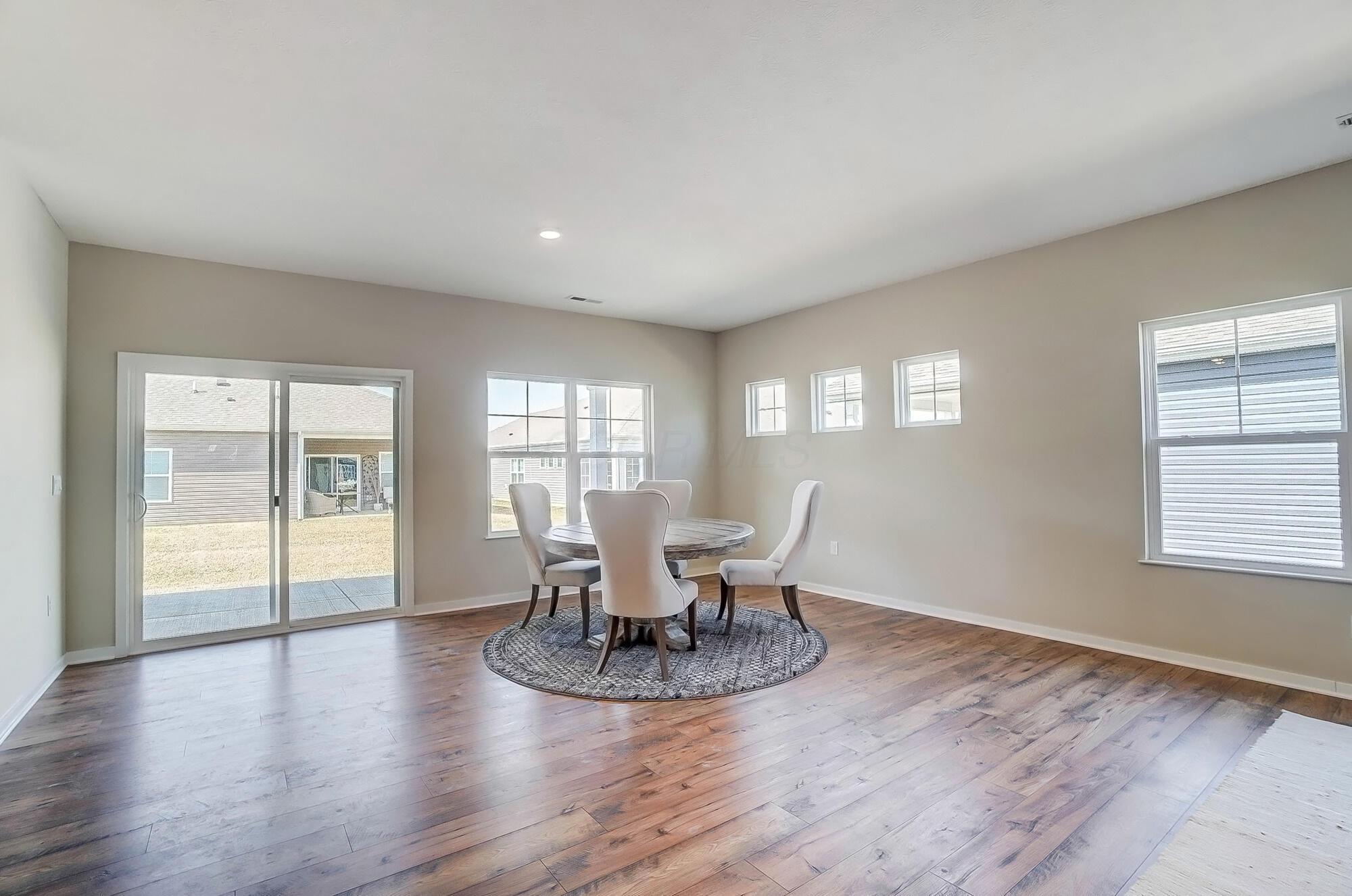 412 Madison Way Property Photo 9