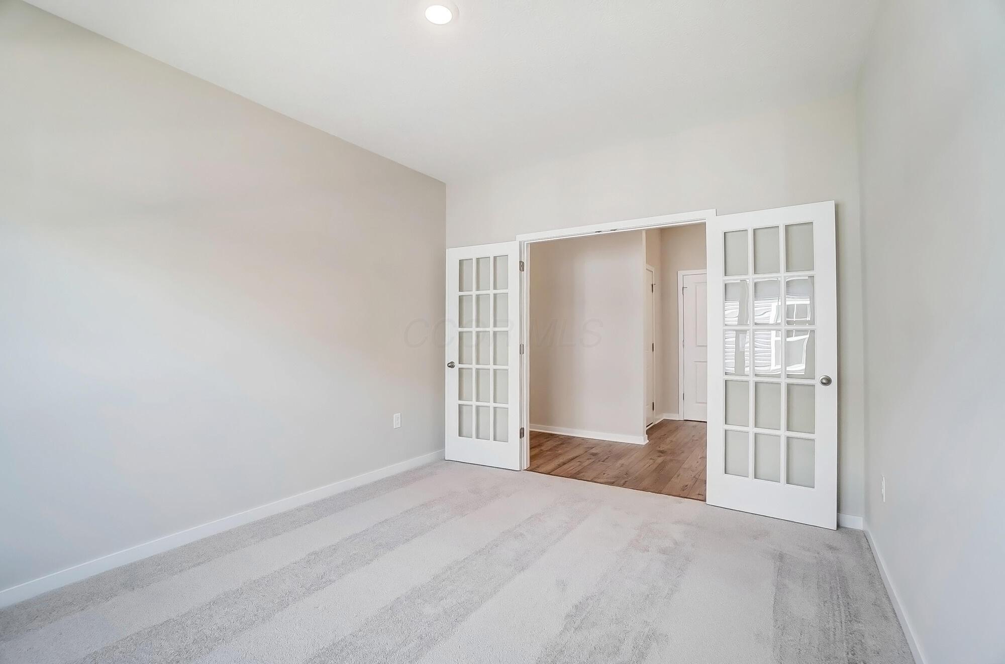 412 Madison Way Property Photo 18