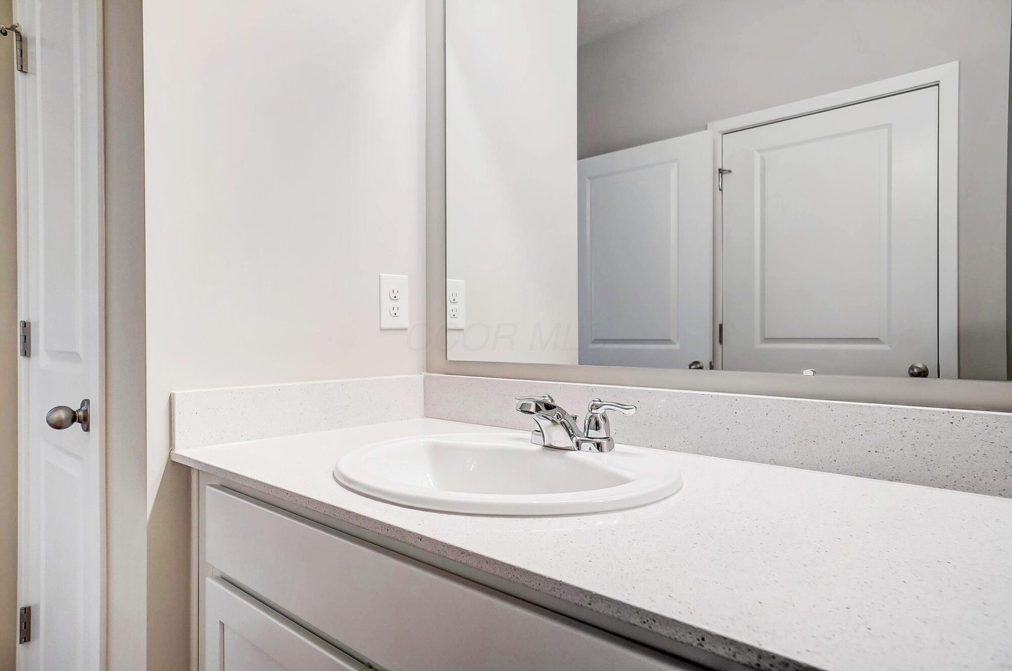 412 Madison Way Property Photo 26