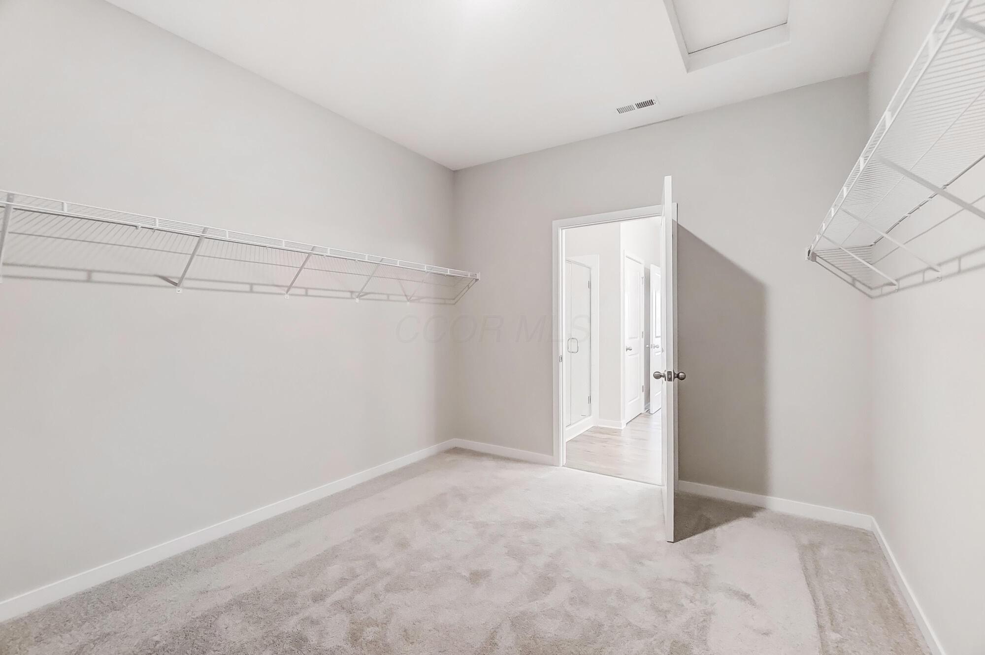 412 Madison Way Property Photo 29