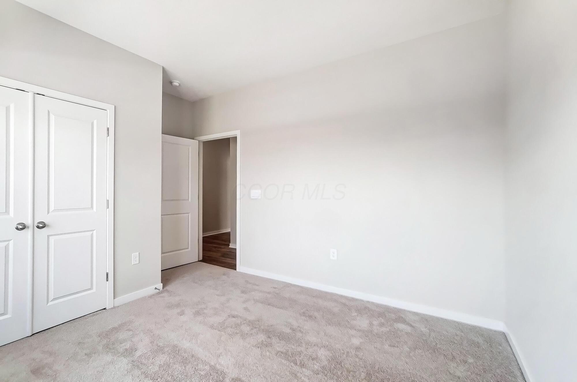 412 Madison Way Property Photo 31