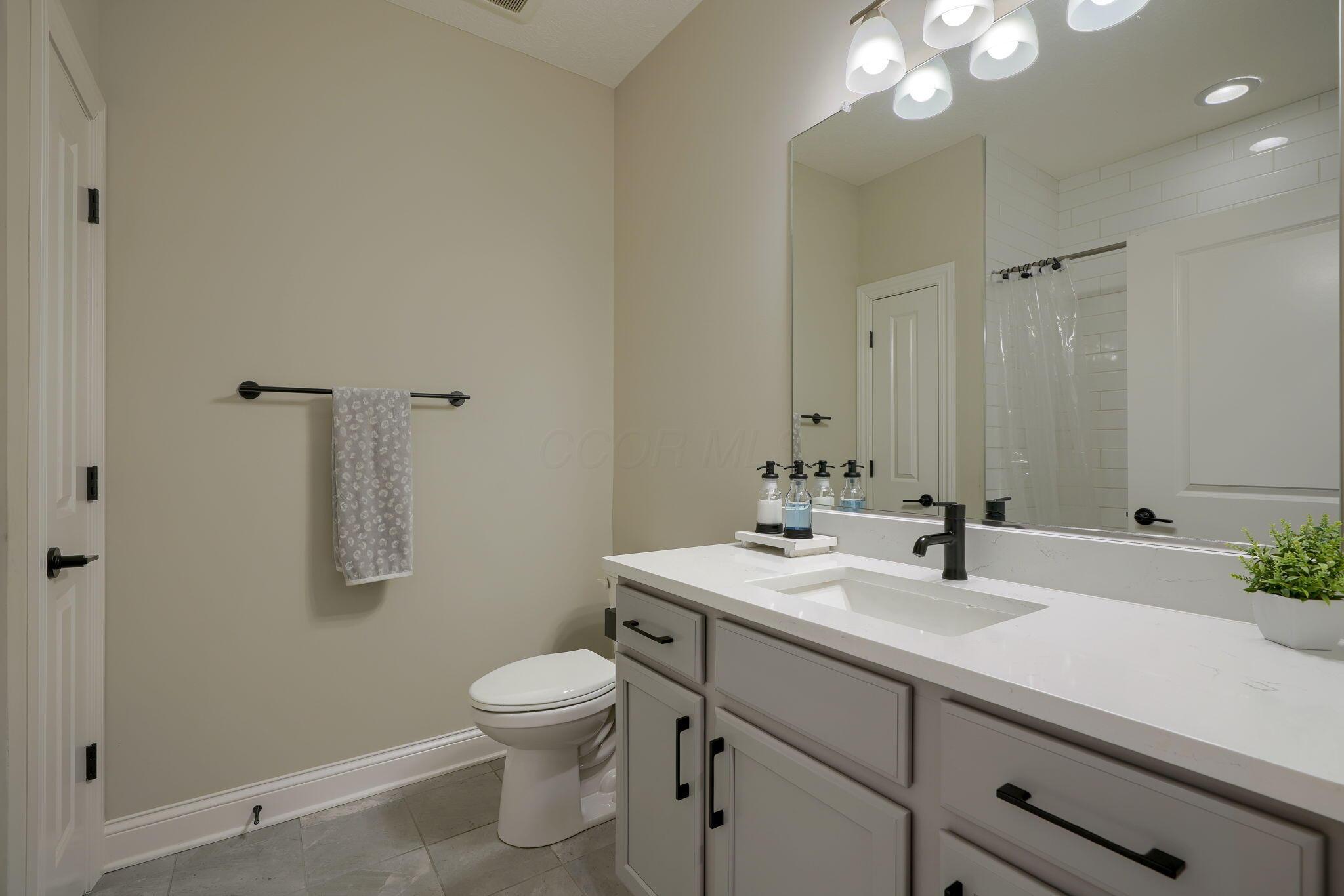 4926 Diplomat Way Property Photo 26