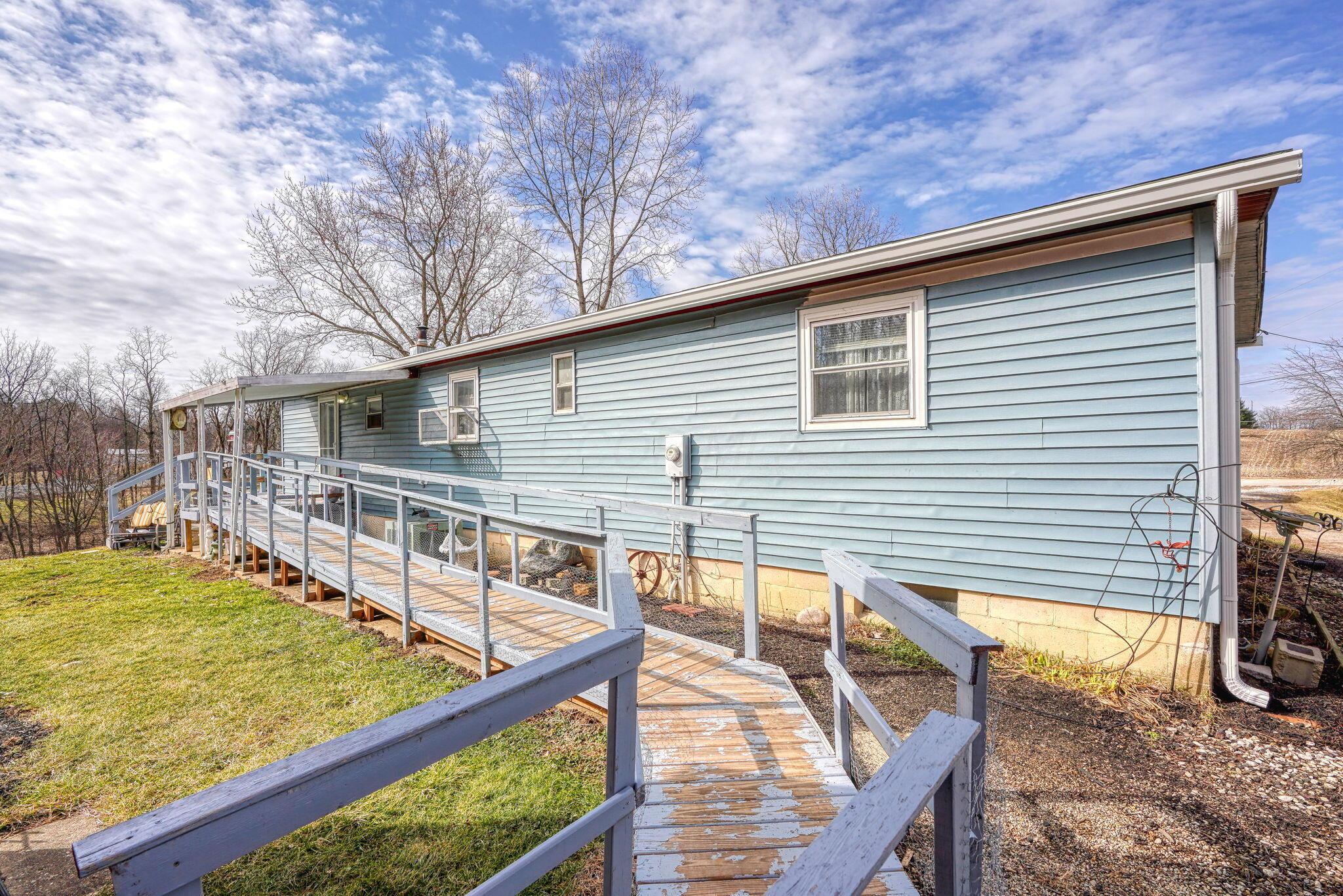 2920 Logan-thornville Road Ne Property Photo 36