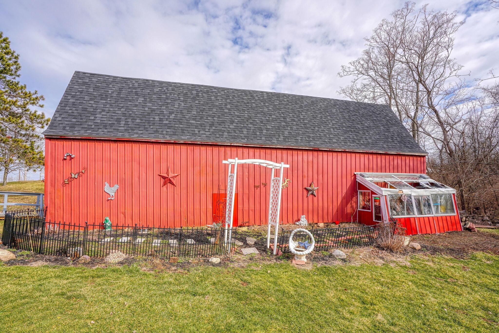 2920 Logan-thornville Road Ne Property Photo 44