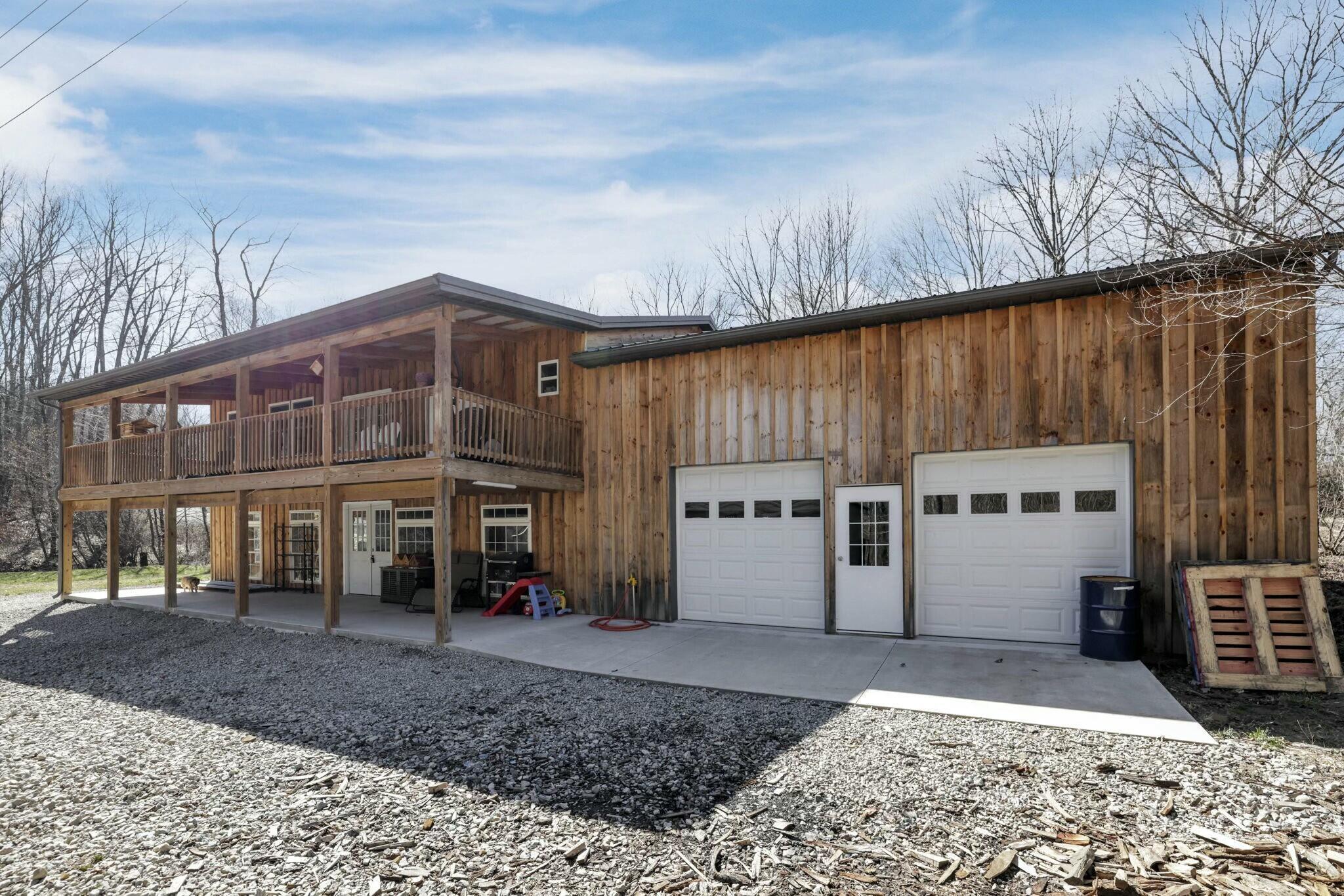 2896 Adelphia State Road Property Photo 5