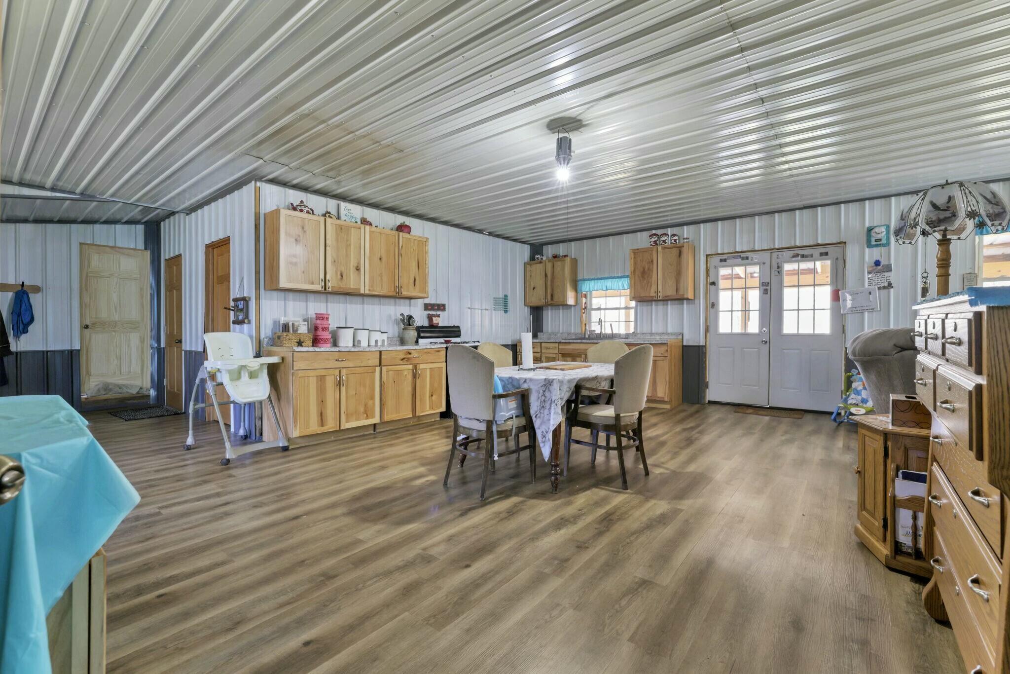 2896 Adelphia State Road Property Photo 12