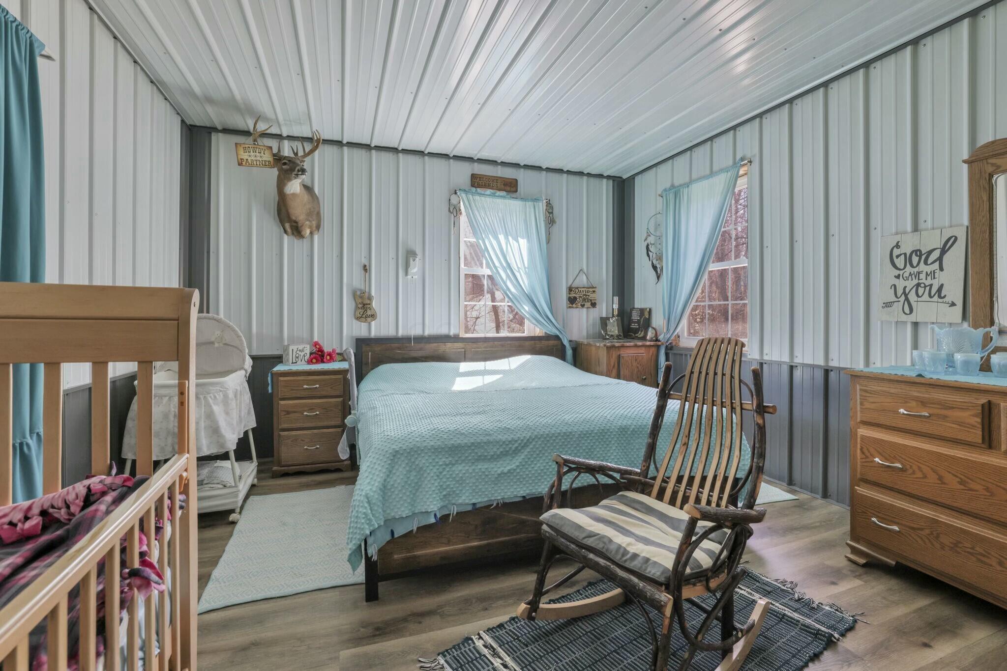 2896 Adelphia State Road Property Photo 20