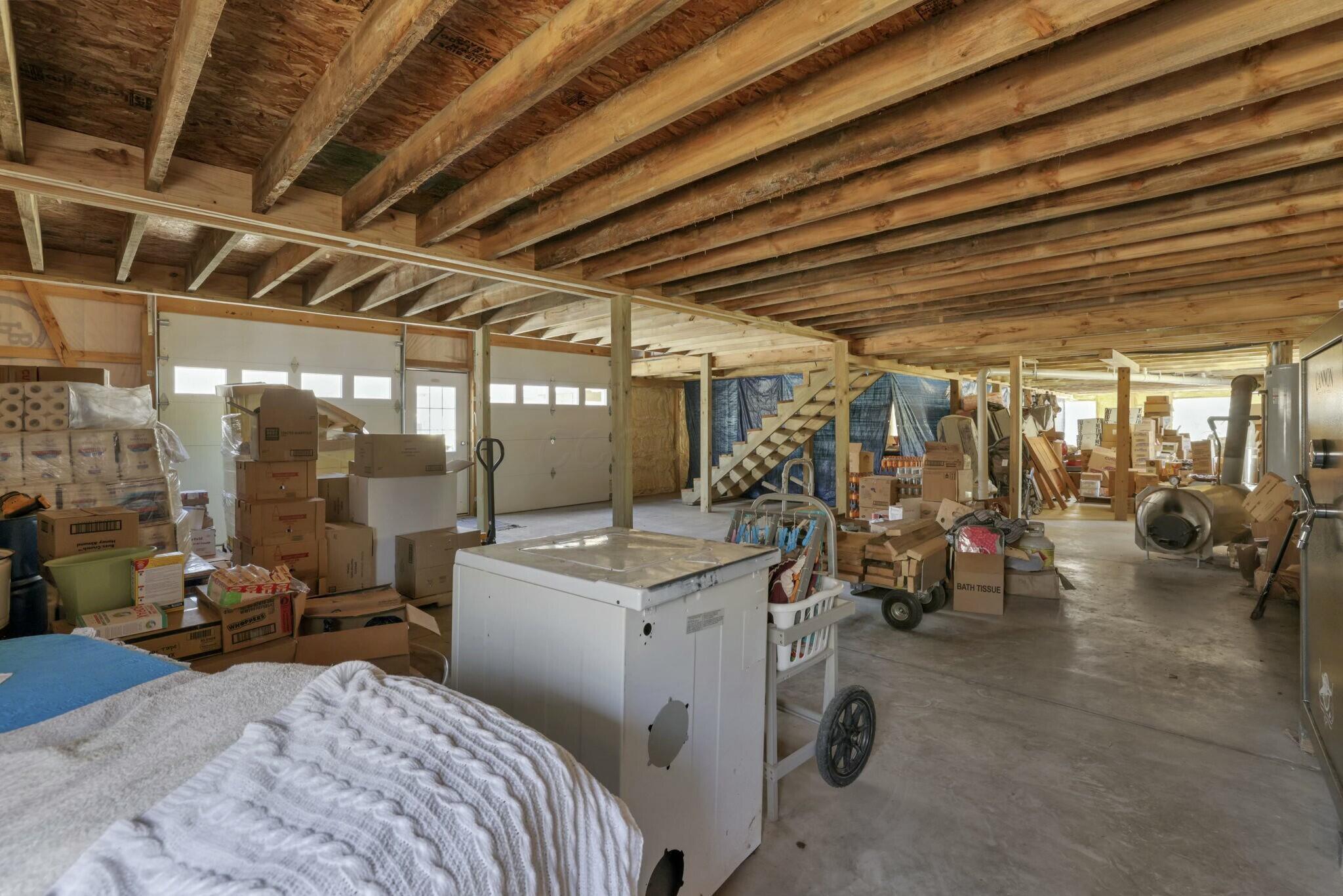 2896 Adelphia State Road Property Photo 34