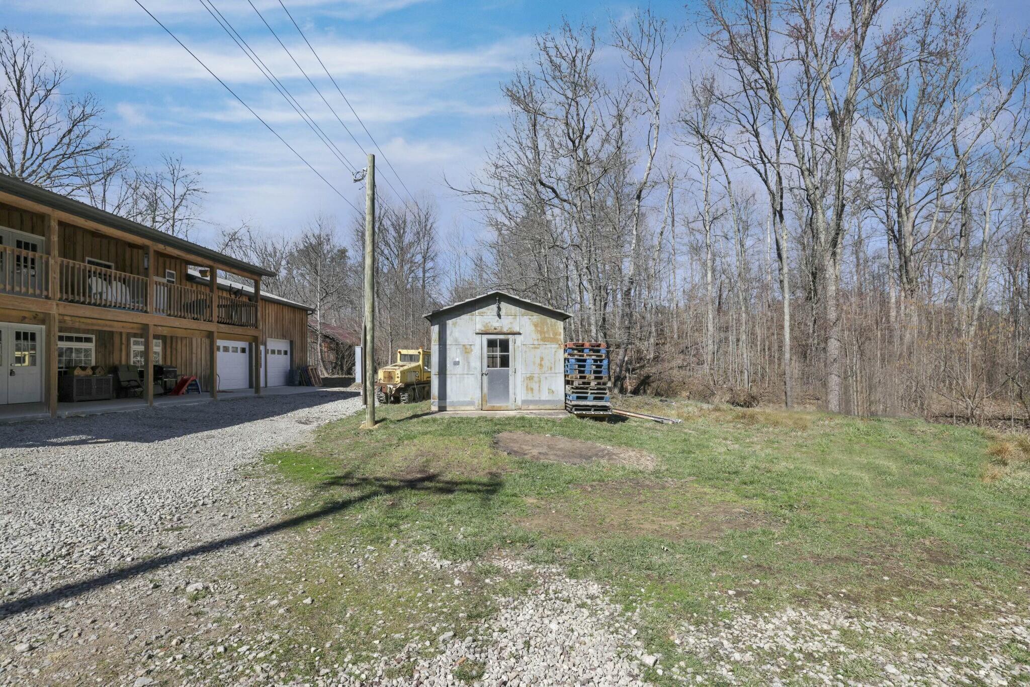 2896 Adelphia State Road Property Photo 60