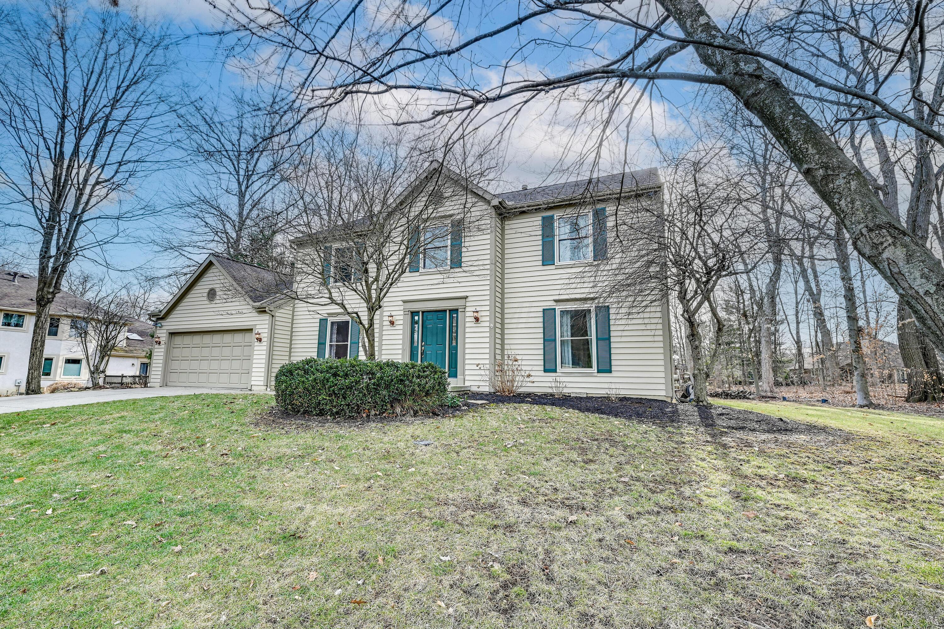 6000 Woodbrook Court Property Photo 3