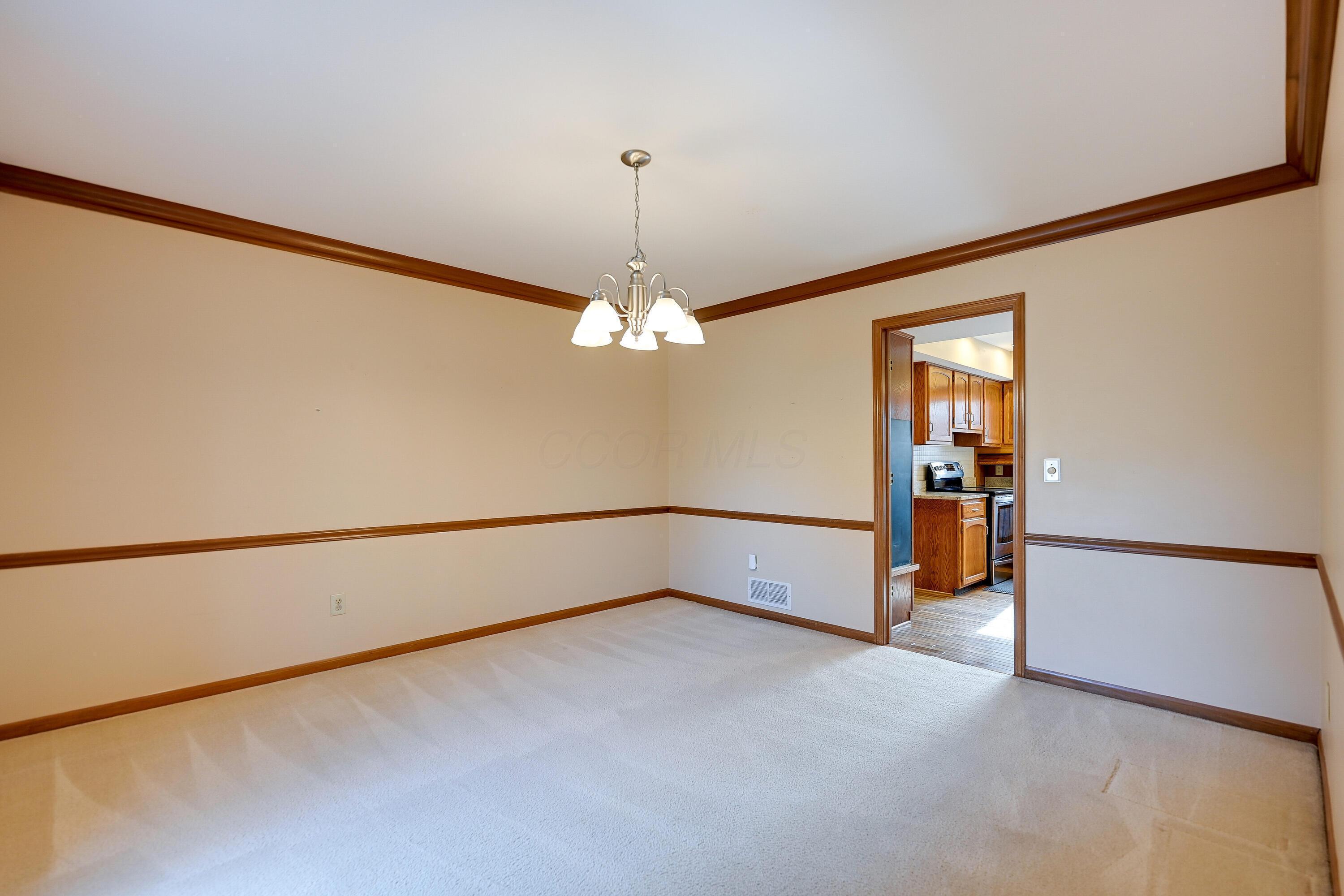 6000 Woodbrook Court Property Photo 22