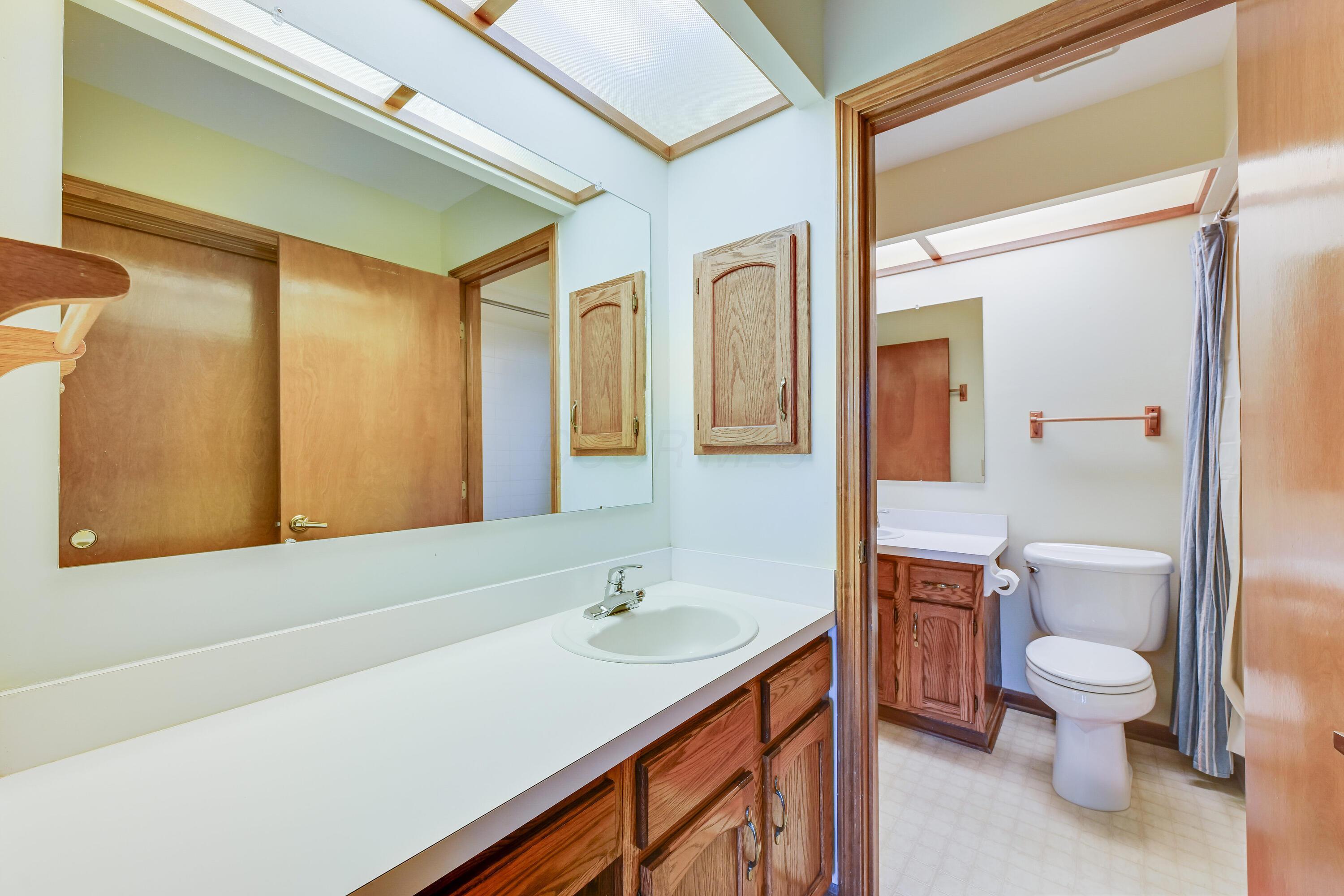 6000 Woodbrook Court Property Photo 45