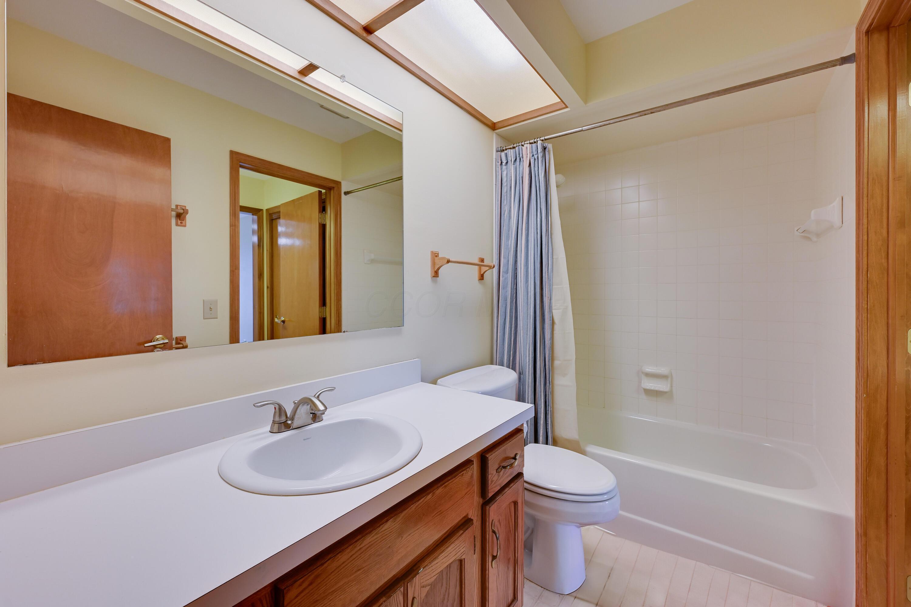 6000 Woodbrook Court Property Photo 46