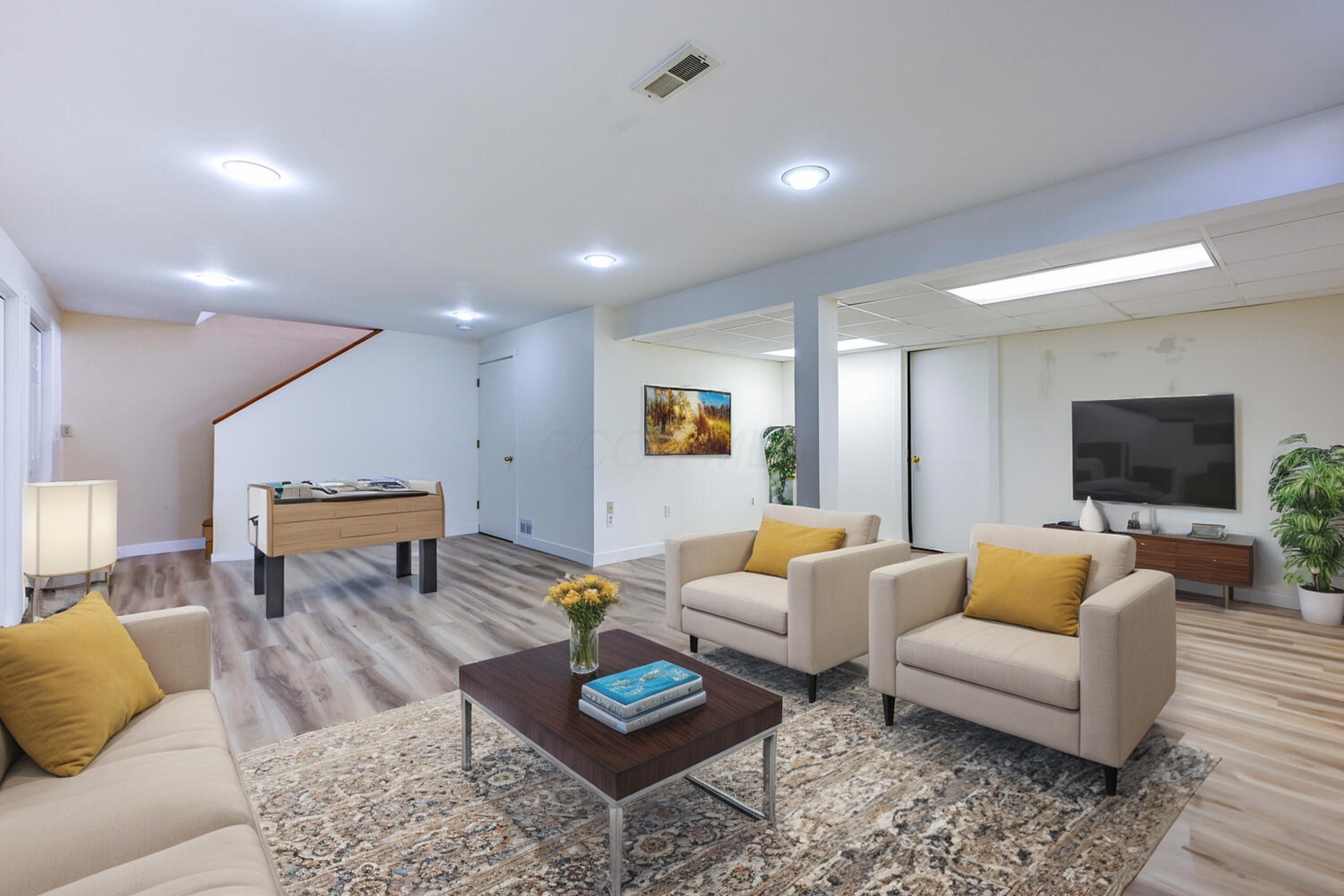 6000 Woodbrook Court Property Photo 49