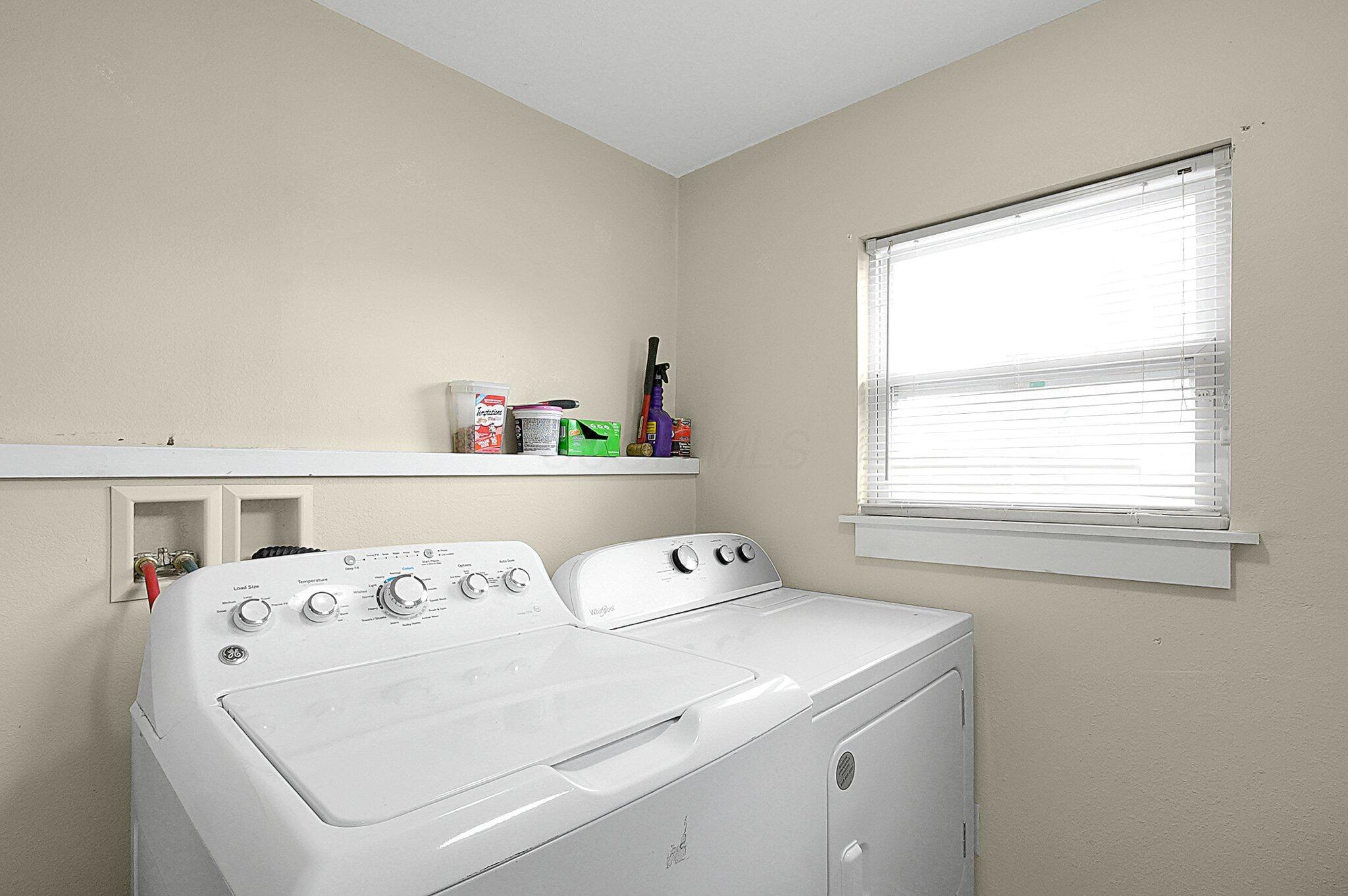707 E 6th Avenue Property Photo 13