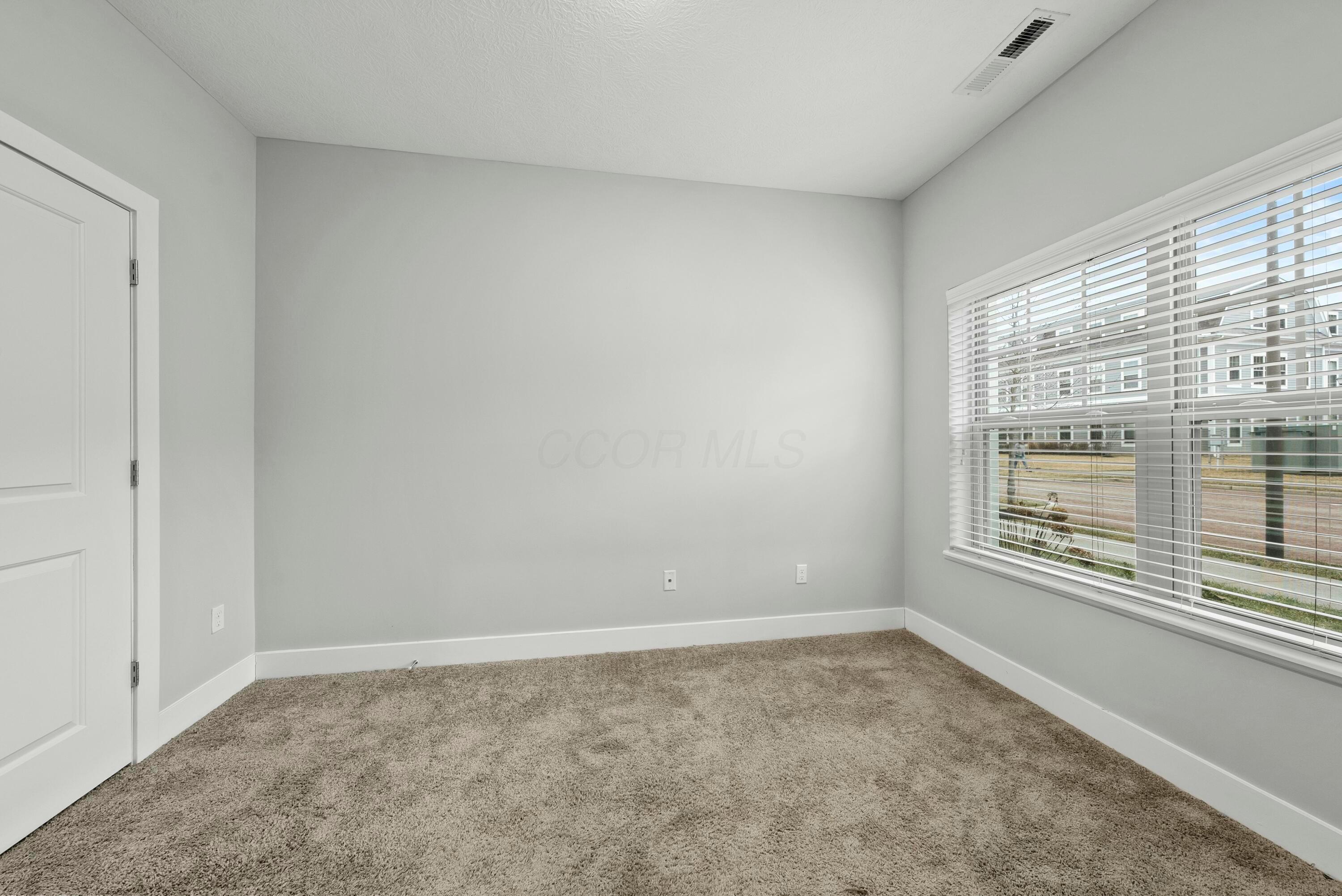 6785 Rolfe Avenue Property Photo 17