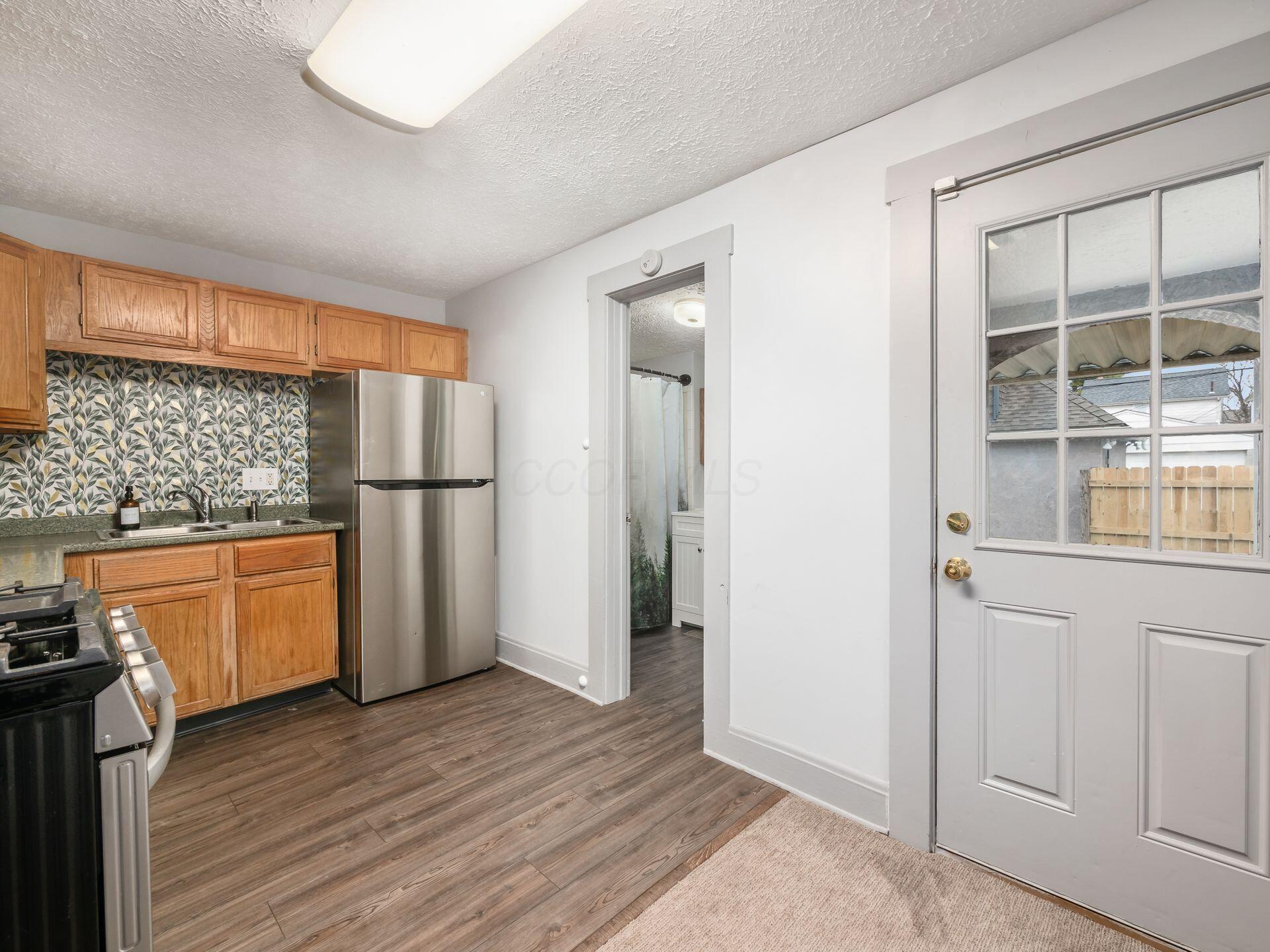 314 E Hinman Avenue Property Photo 15