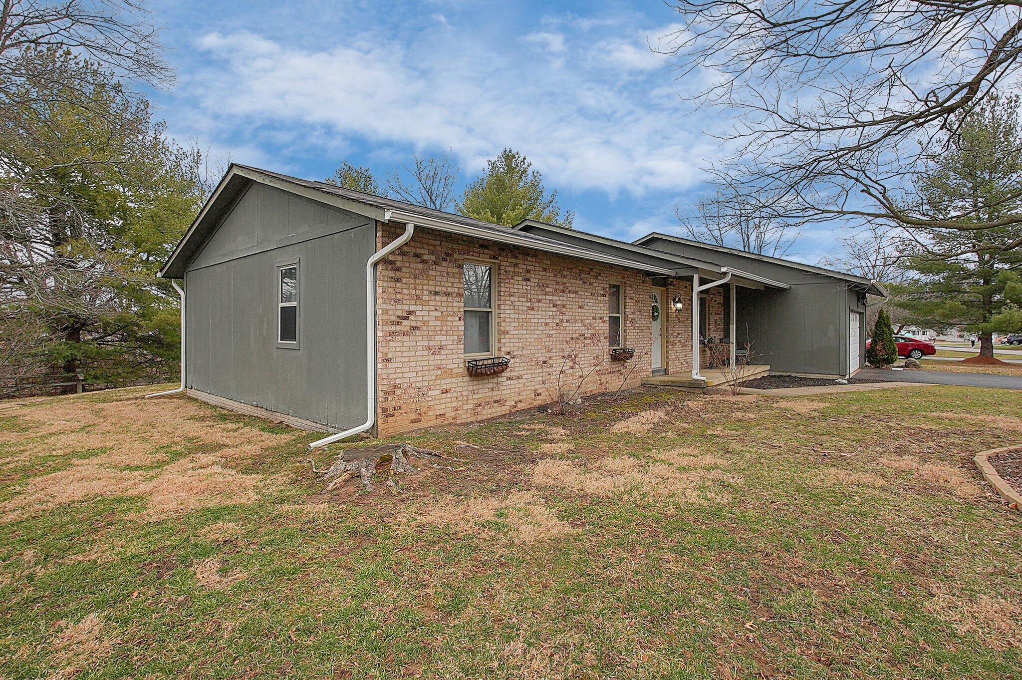 23 Laurel Drive Sw Property Photo 5