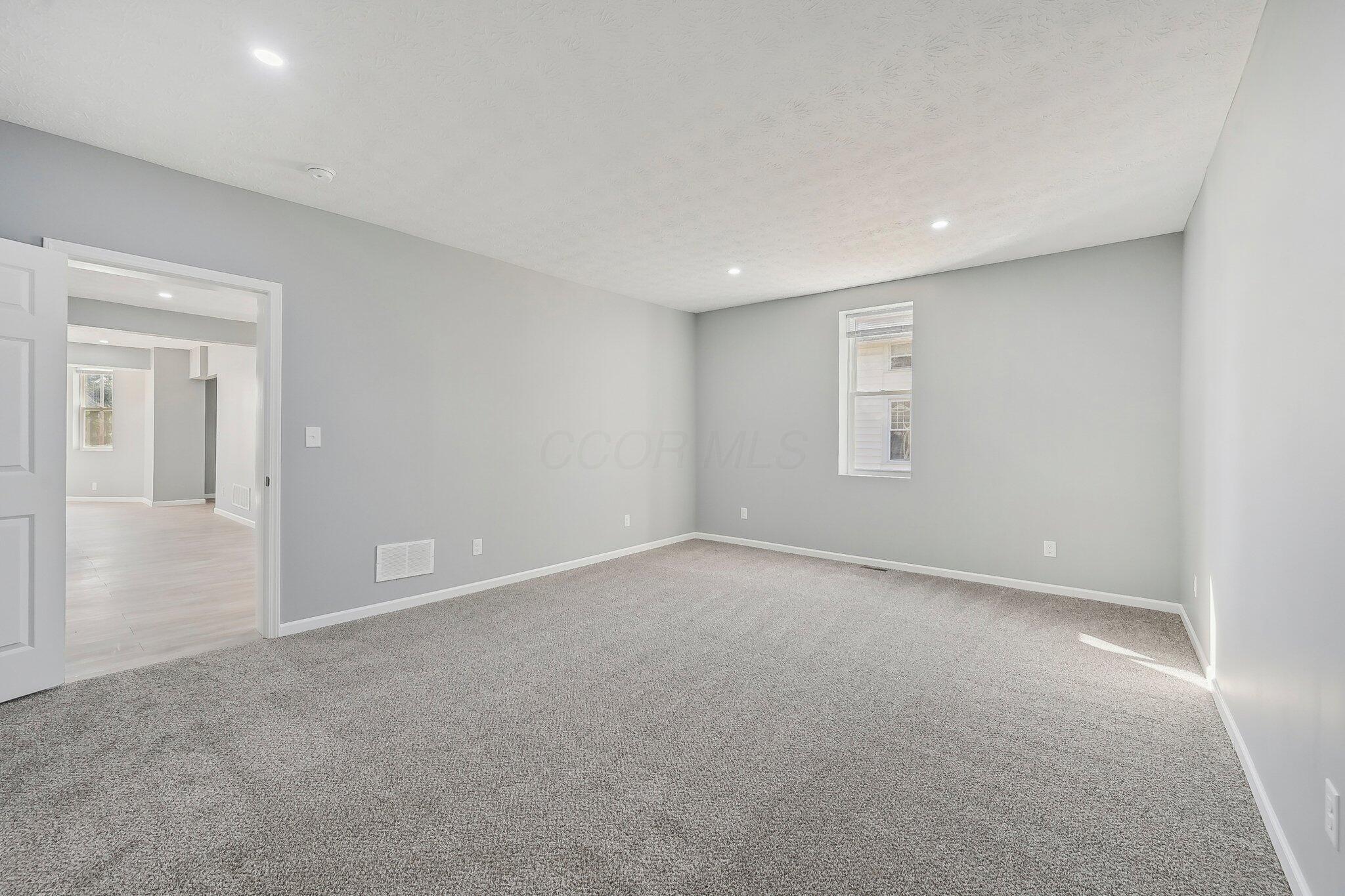 515 Madison Avenue Property Photo 26