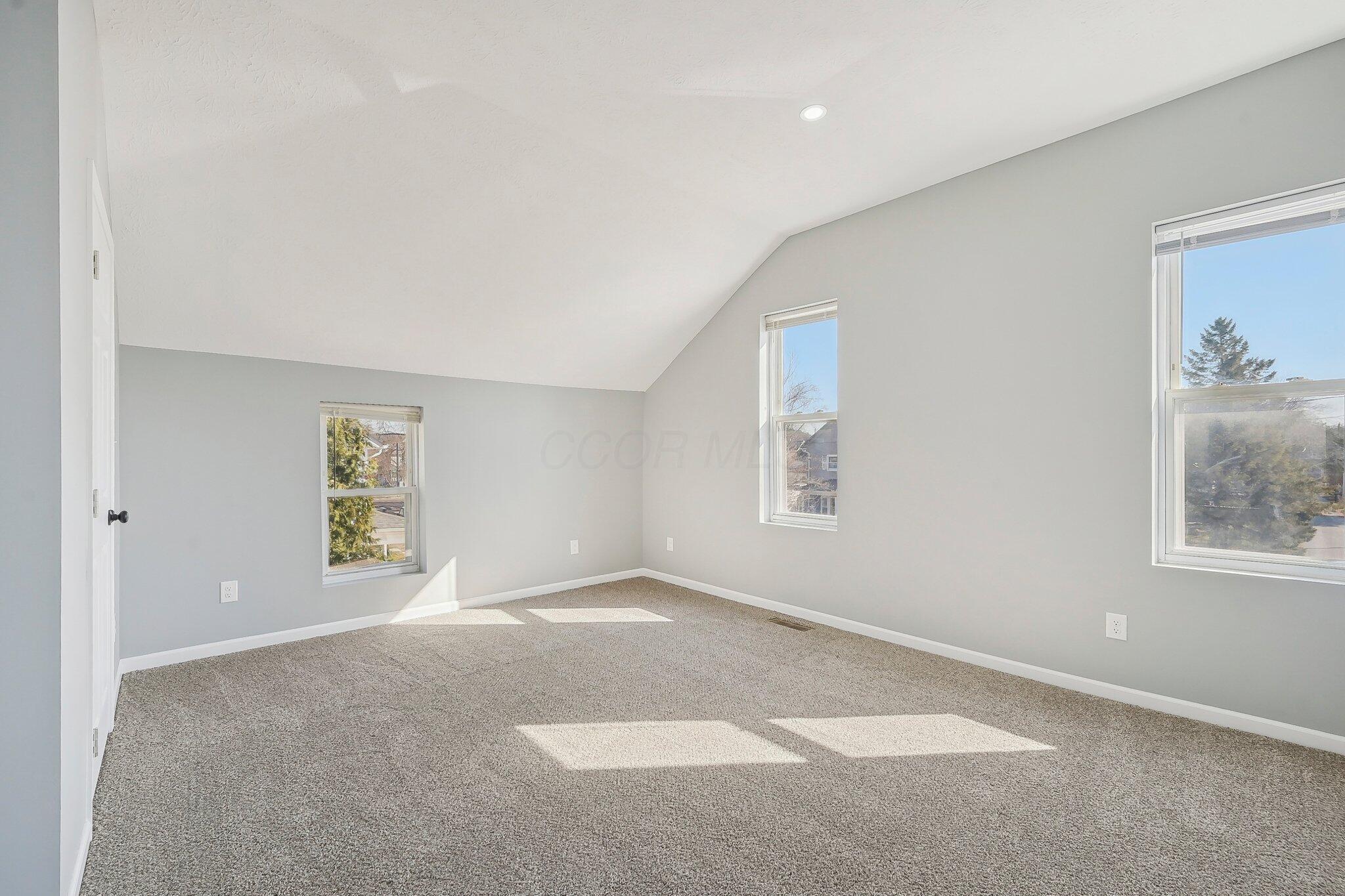 515 Madison Avenue Property Photo 31
