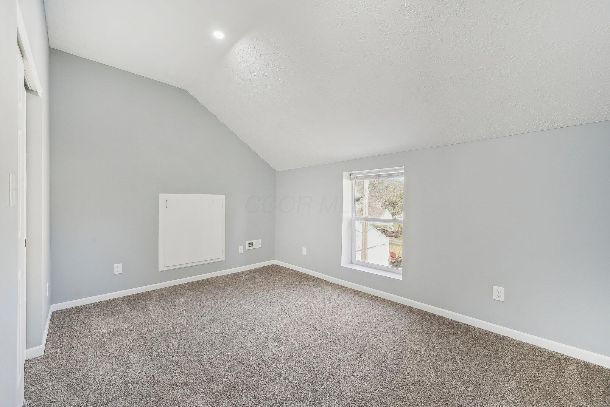 515 Madison Avenue Property Photo 38