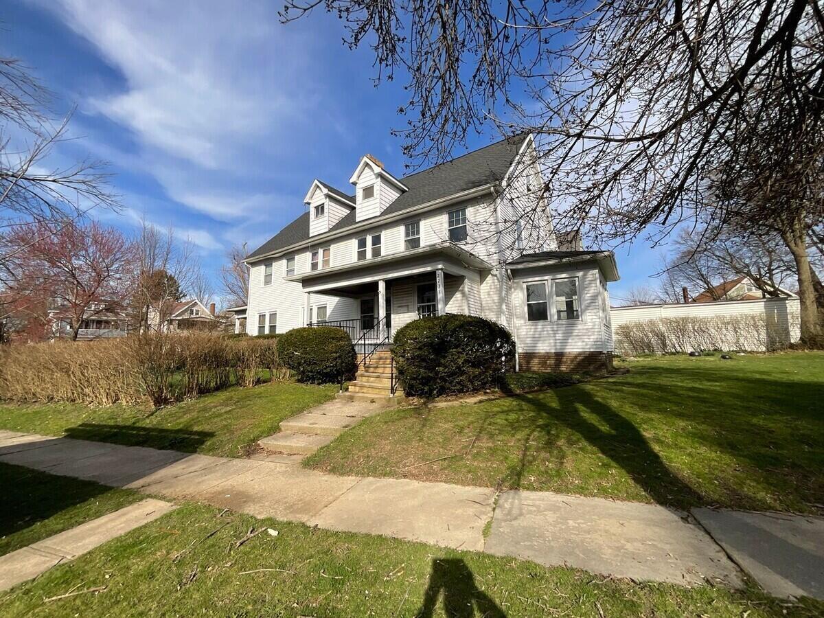 44118 Real Estate Listings Main Image