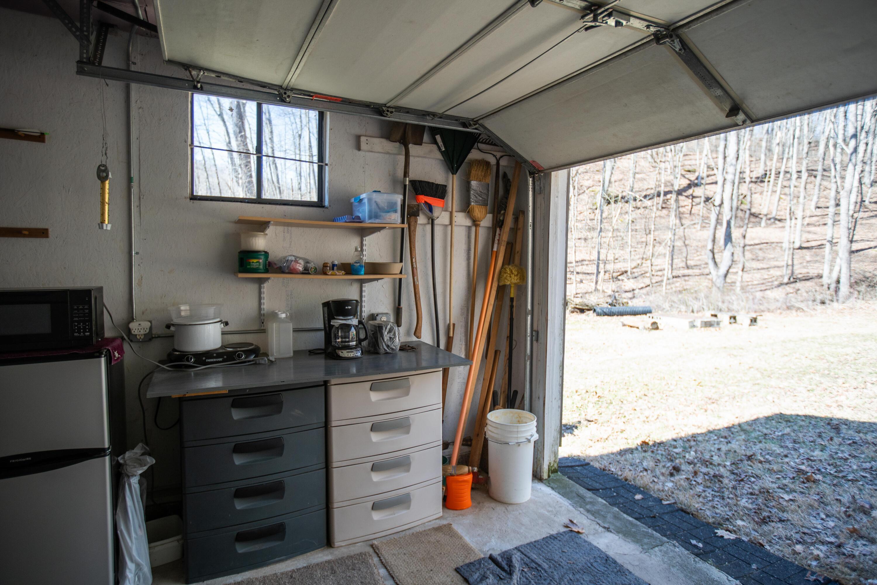 4624 Rhoric Road Property Photo 4
