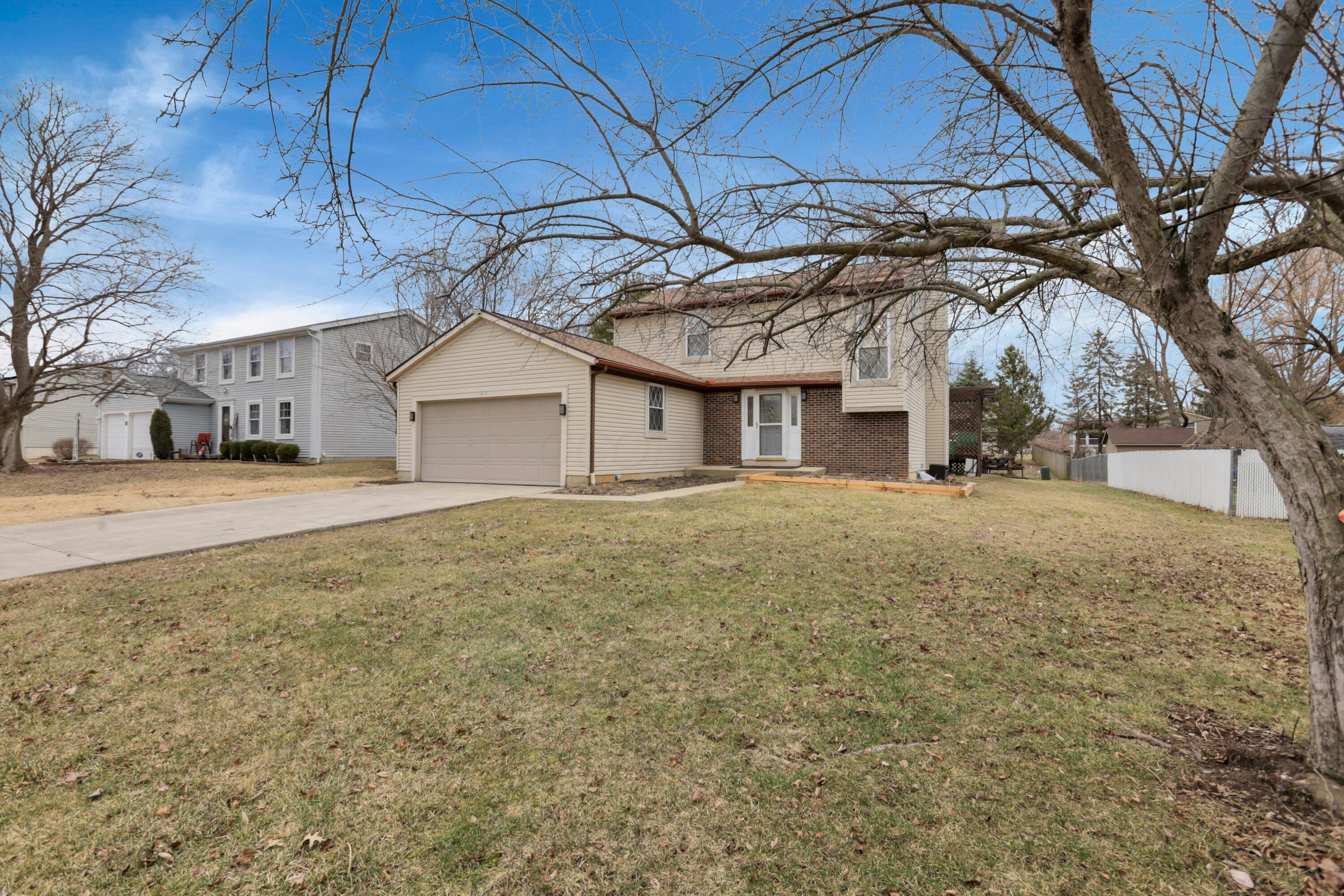 910 Ruskin Drive Property Photo 4