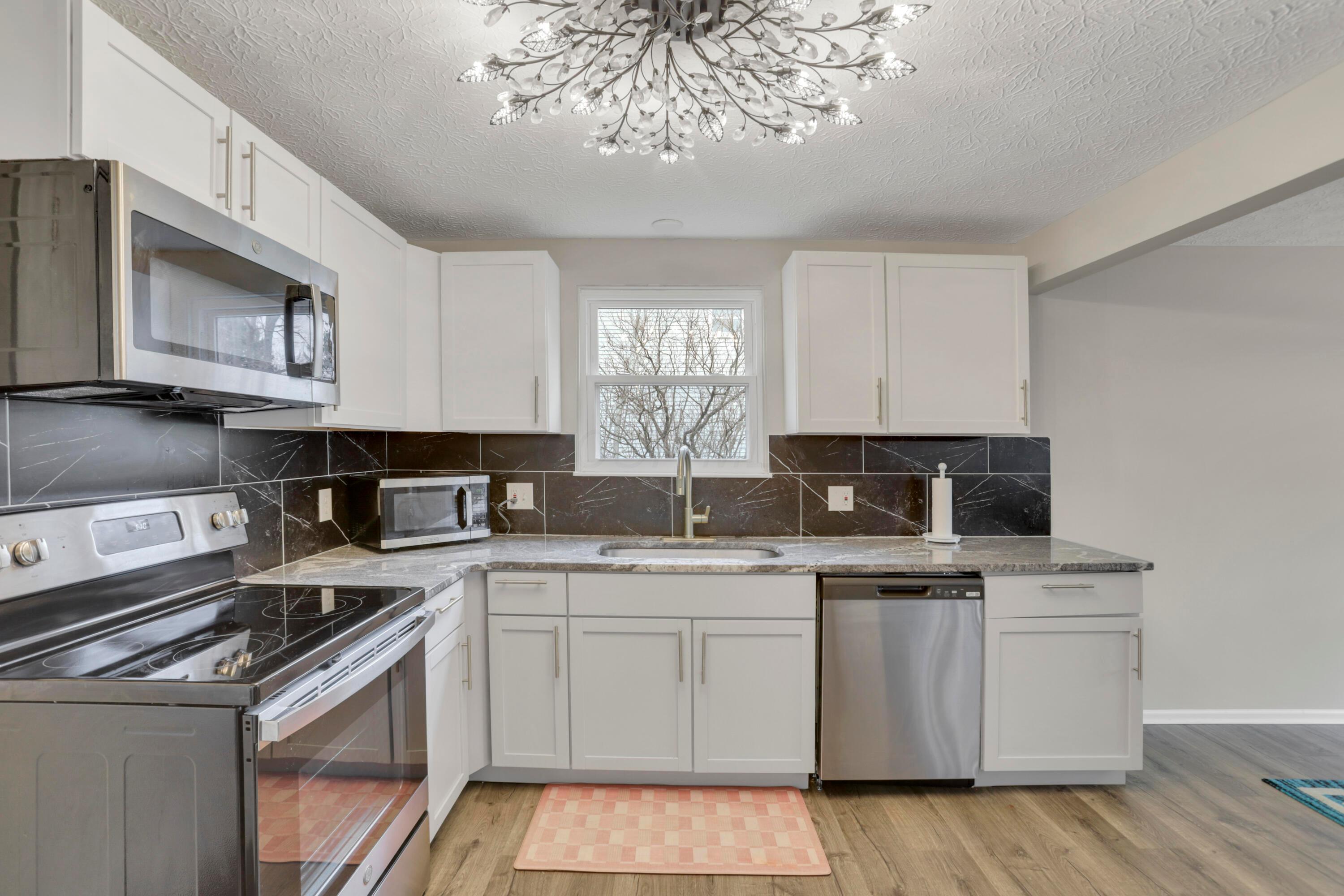 910 Ruskin Drive Property Photo 15