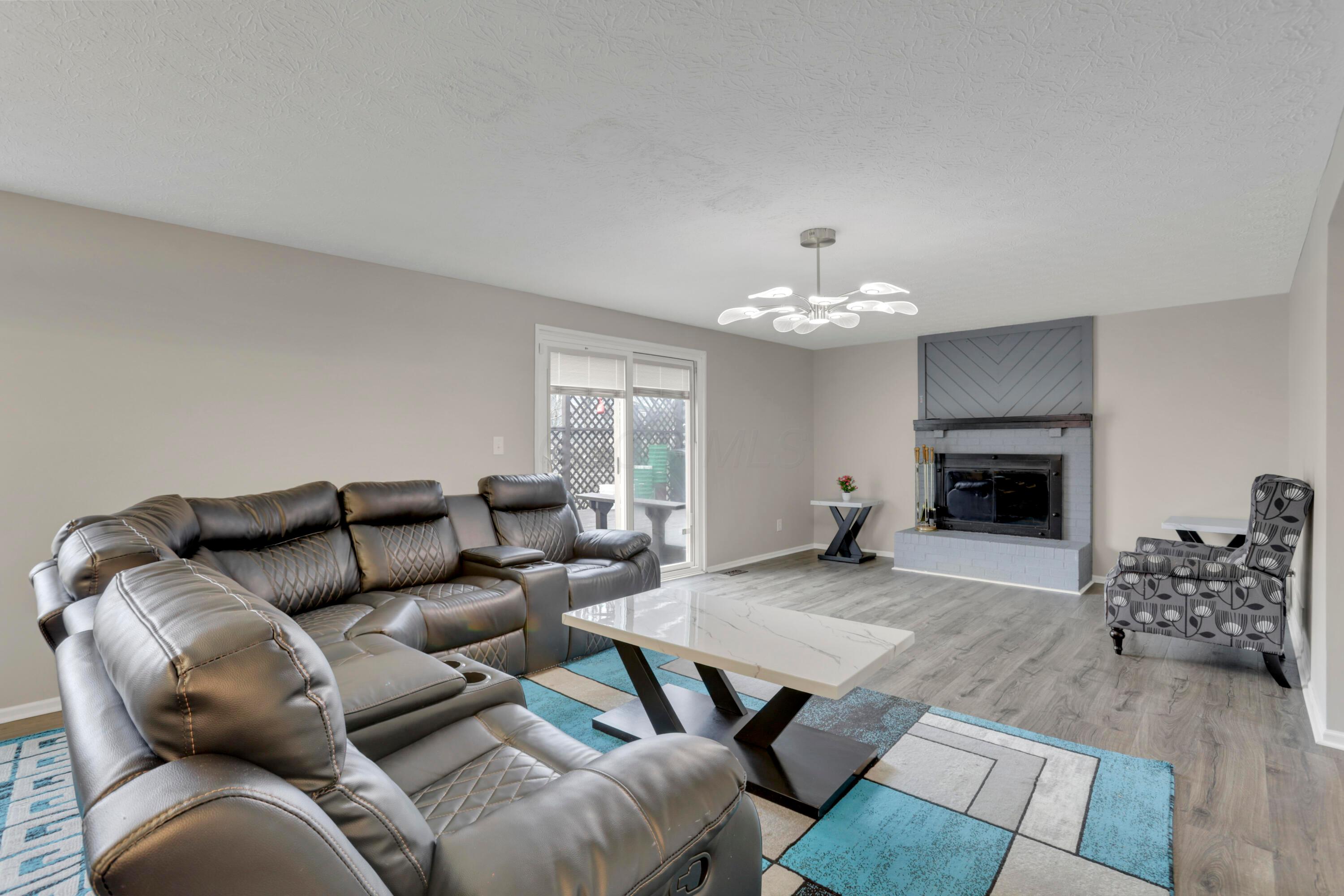 910 Ruskin Drive Property Photo 18