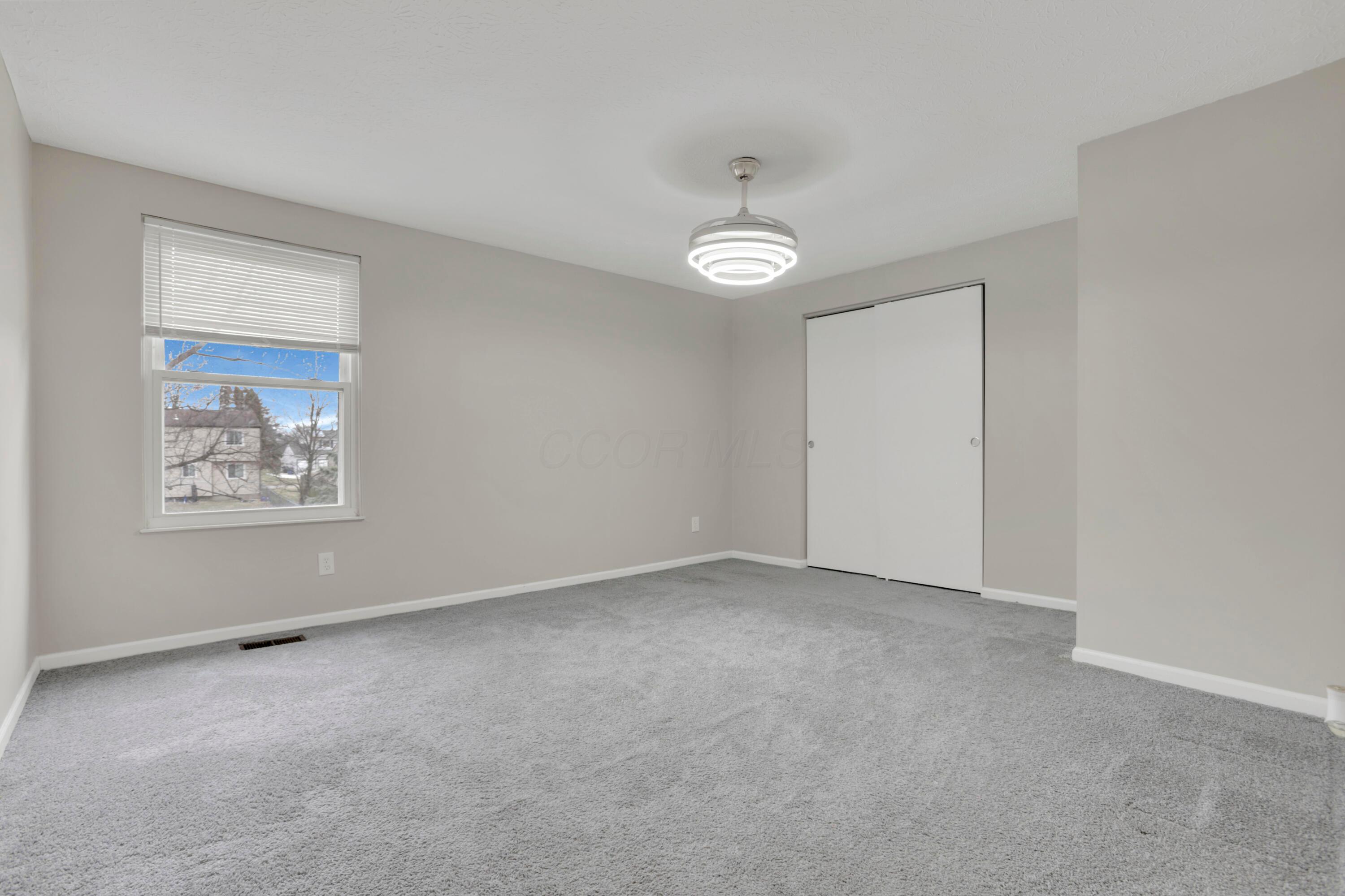 910 Ruskin Drive Property Photo 37