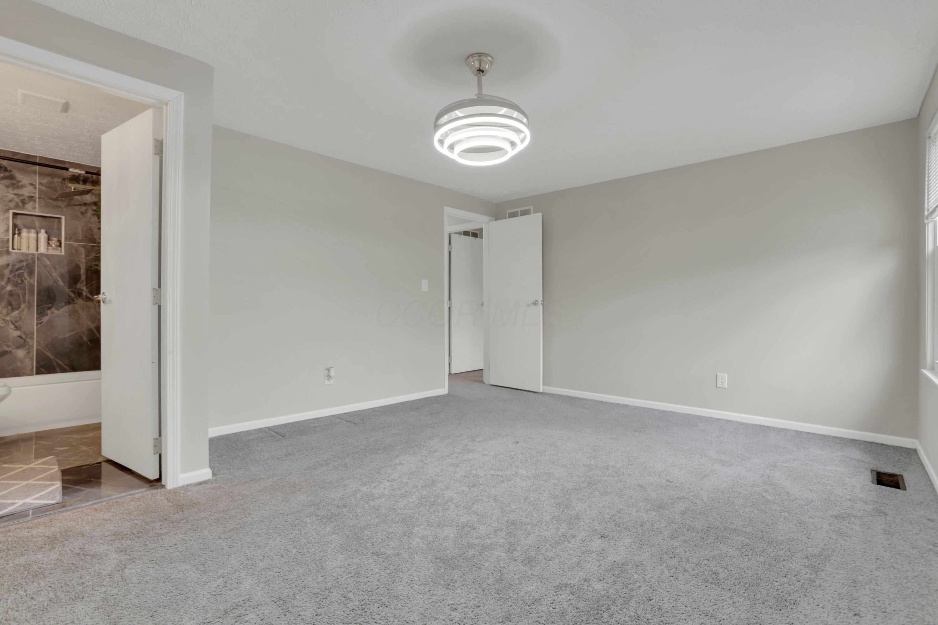 910 Ruskin Drive Property Photo 38