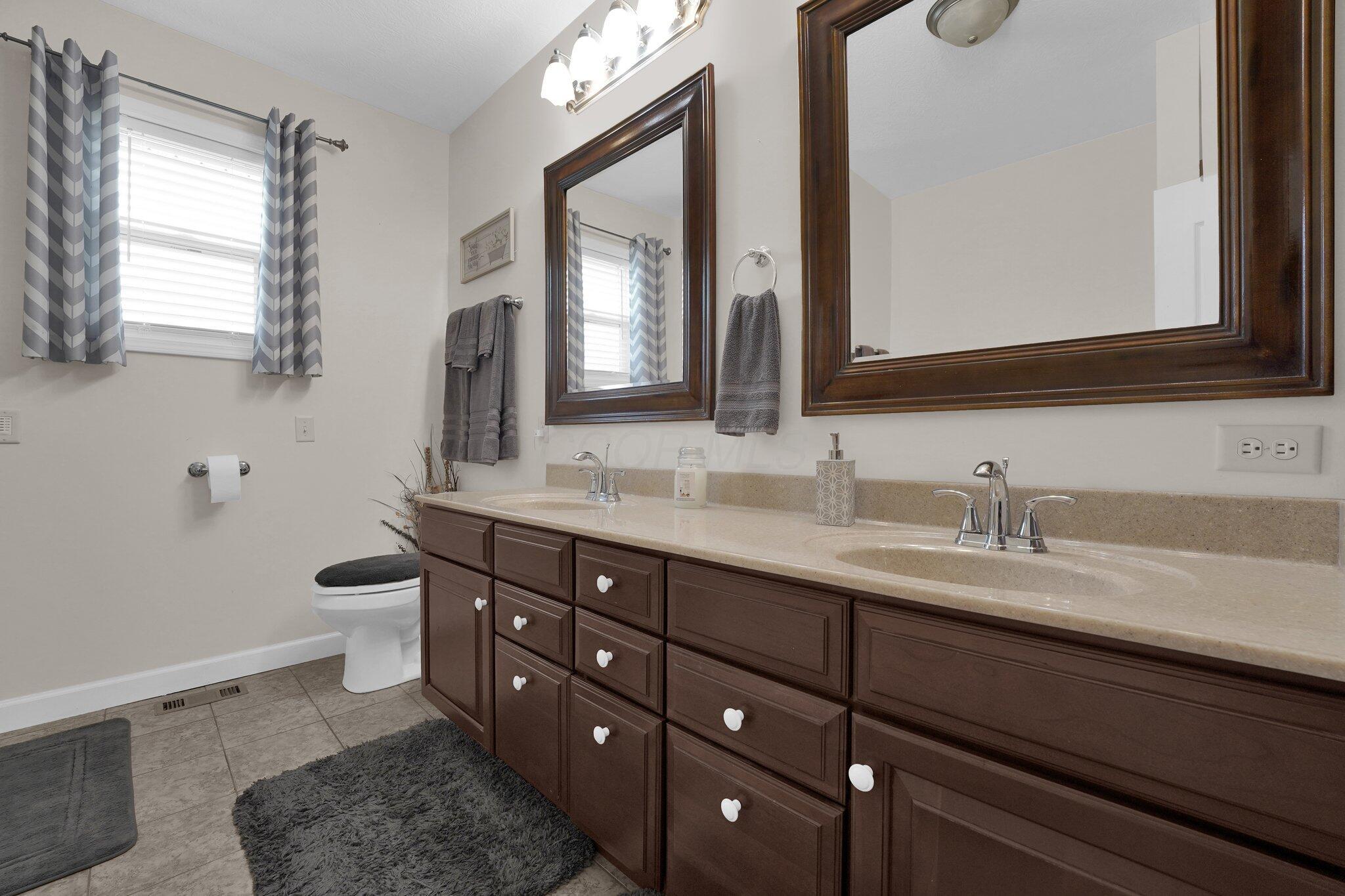 330 Station Street E Property Photo 11