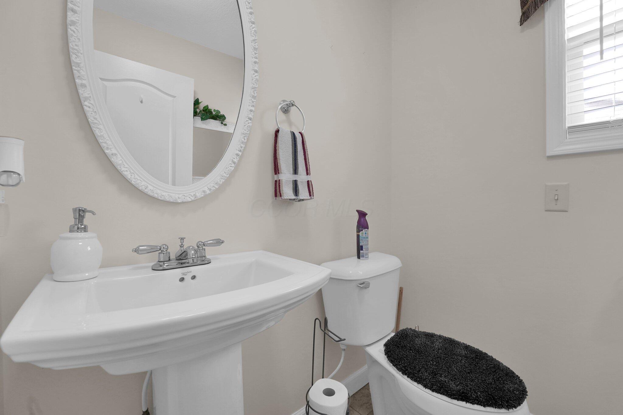 330 Station Street E Property Photo 20